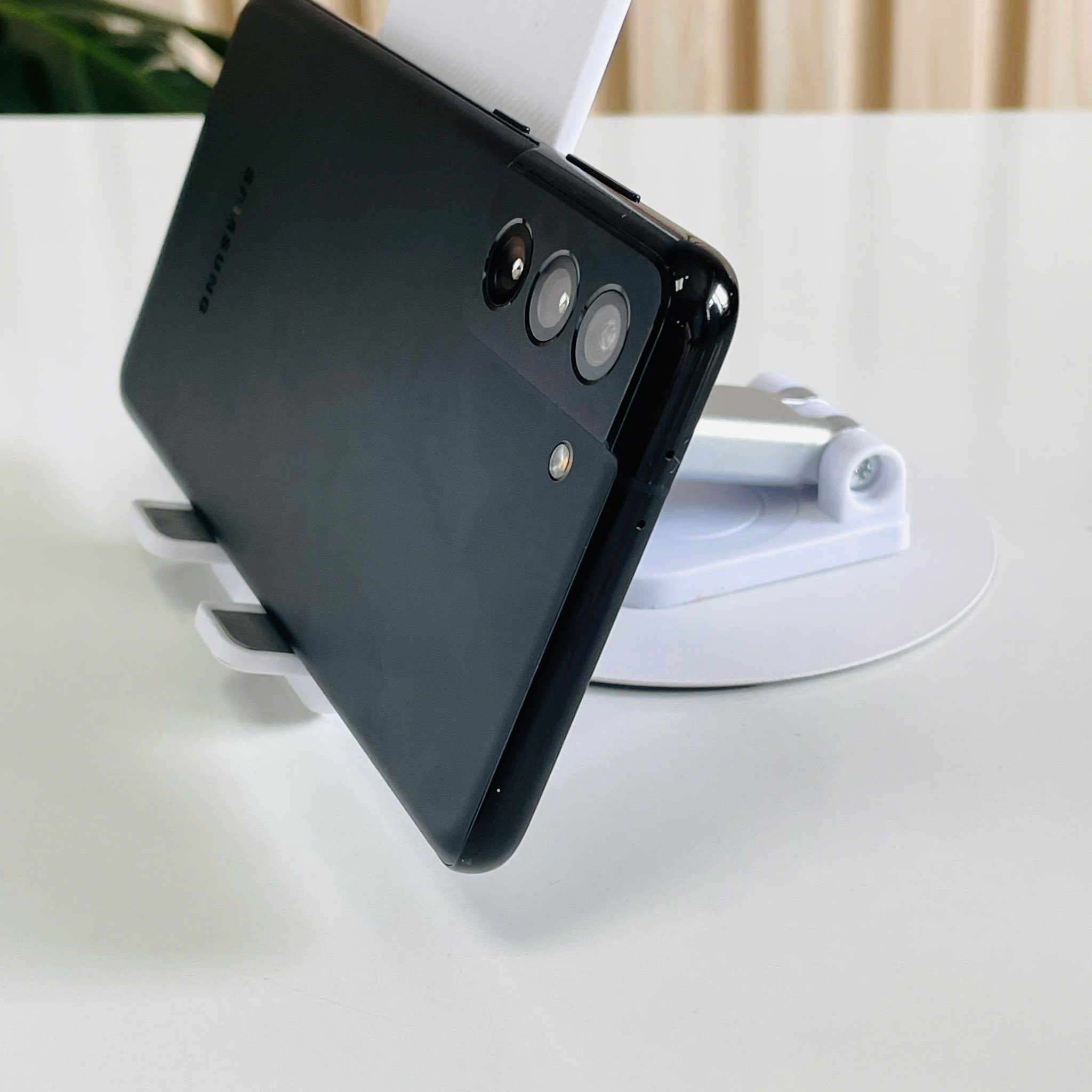 📱 Samsung Galaxy S21+ 5G (RAM 8GB | 128GB) Màu Đen Đẹp 98% Kèm Sạc 30W