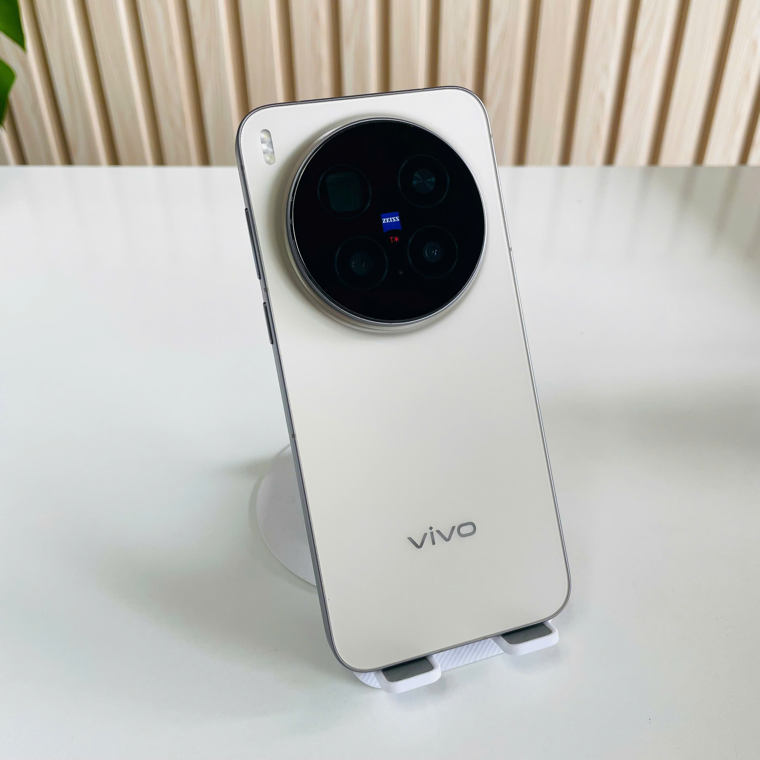📱 VIVO X300 PRO 12/256GB Pin 100% Màu Nâu Chụp Hình Siêu Đỉnh - Fullbox