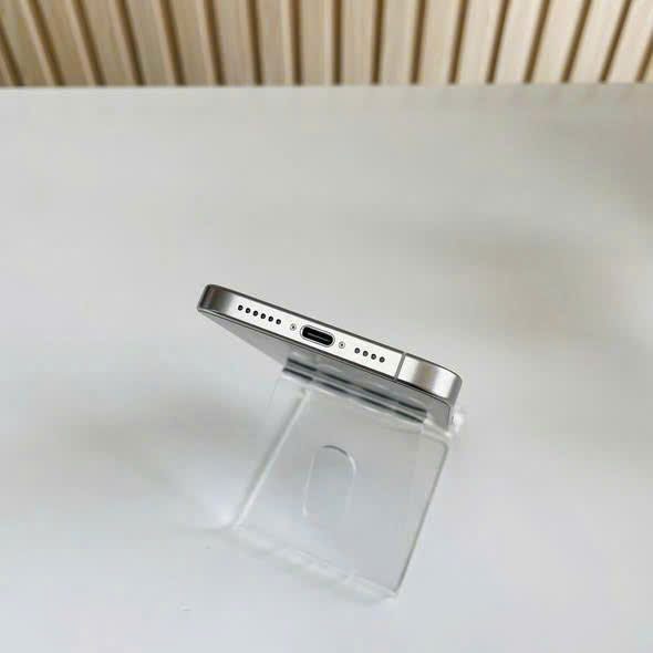 📱 iPhone 15 Pro 5G – Bản Quốc Tế 256GB Màu Trắng Titanium Pin 89% Zin Ốc Đít - Có khe Sim