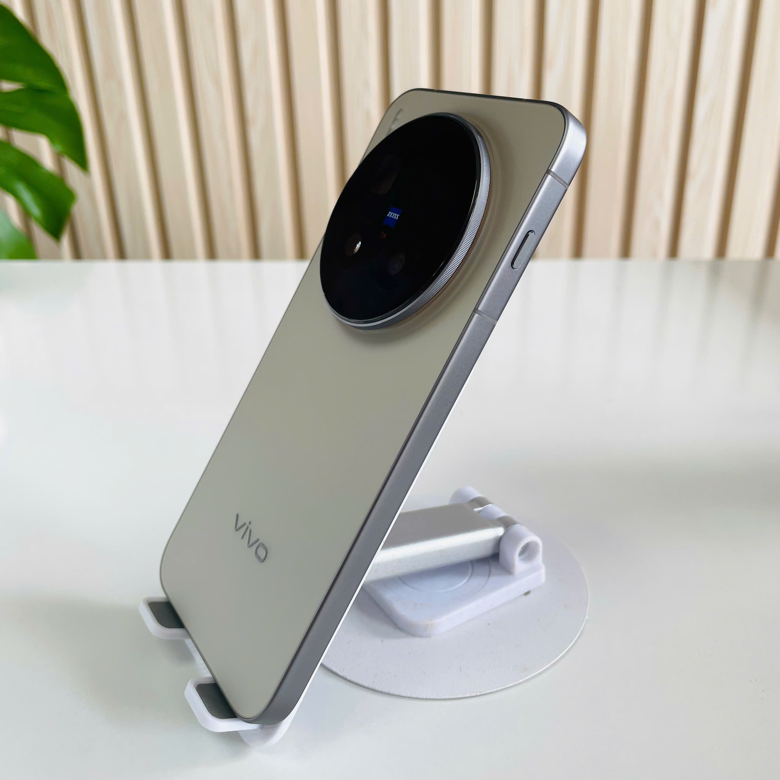 📱 VIVO X300 PRO 12/256GB Pin 100% Màu Nâu Chụp Hình Siêu Đỉnh - Fullbox
