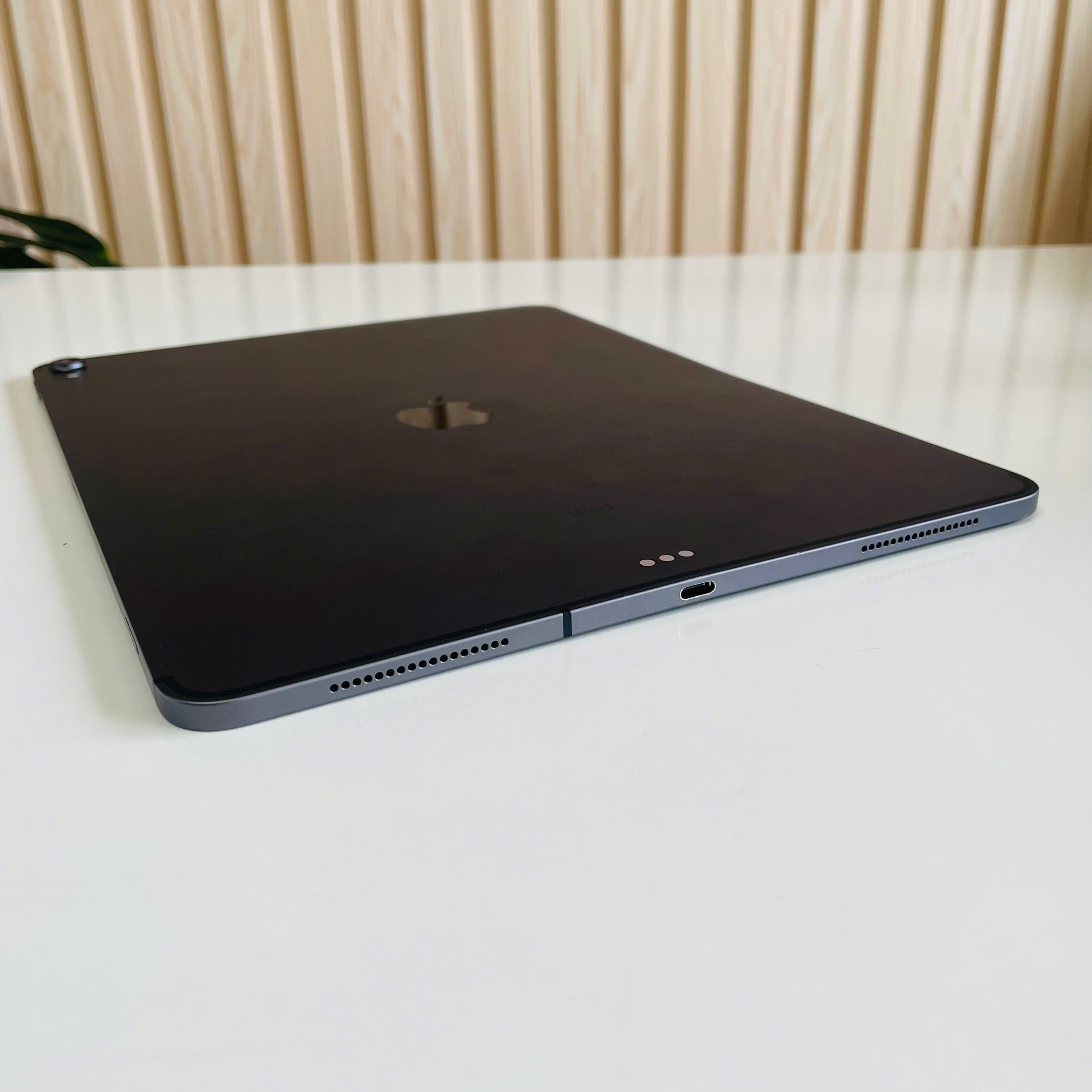 📱 iPad Pro 11‑inch (2018) - 64GB - Màu Đen - Pin 93%