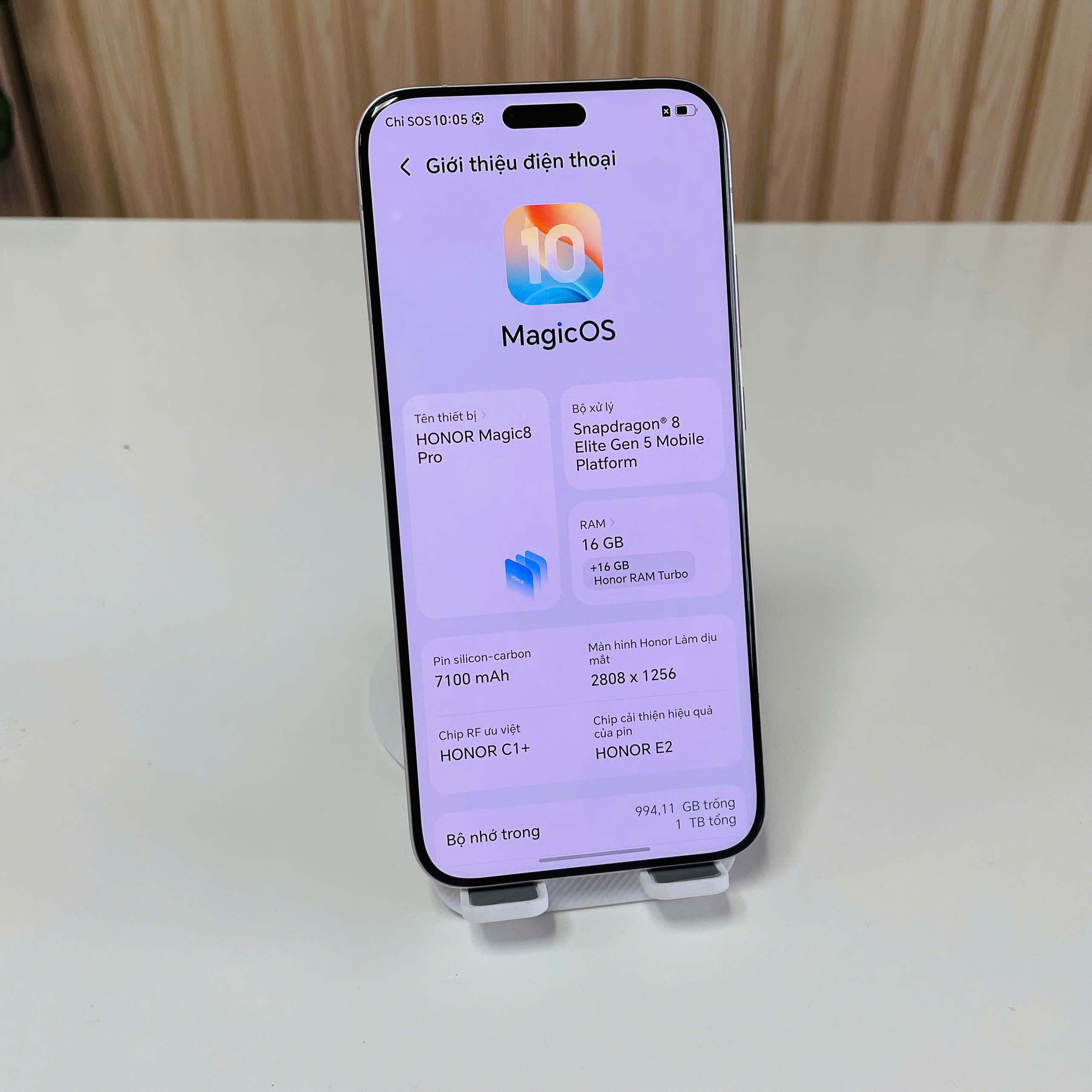 HONOR MAGIC 8 PRO QUỐC TẾ 16/1T Màu Gold Đẹp 99% Kèm Sạc 30W