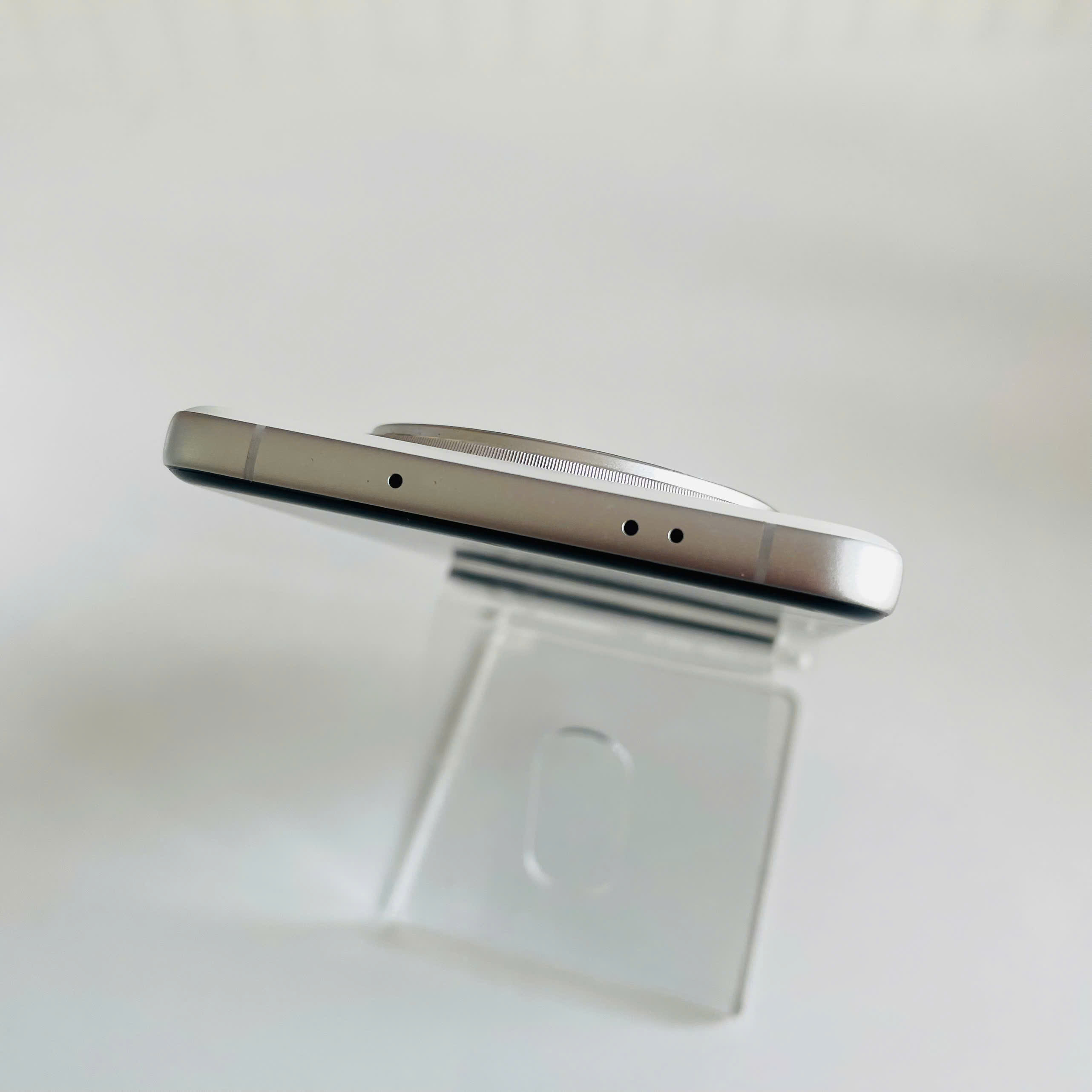 Oppo Find X8 Pro 12/512GB trắng Đẹp 98% Pin 100% - Màn lưu ảnh