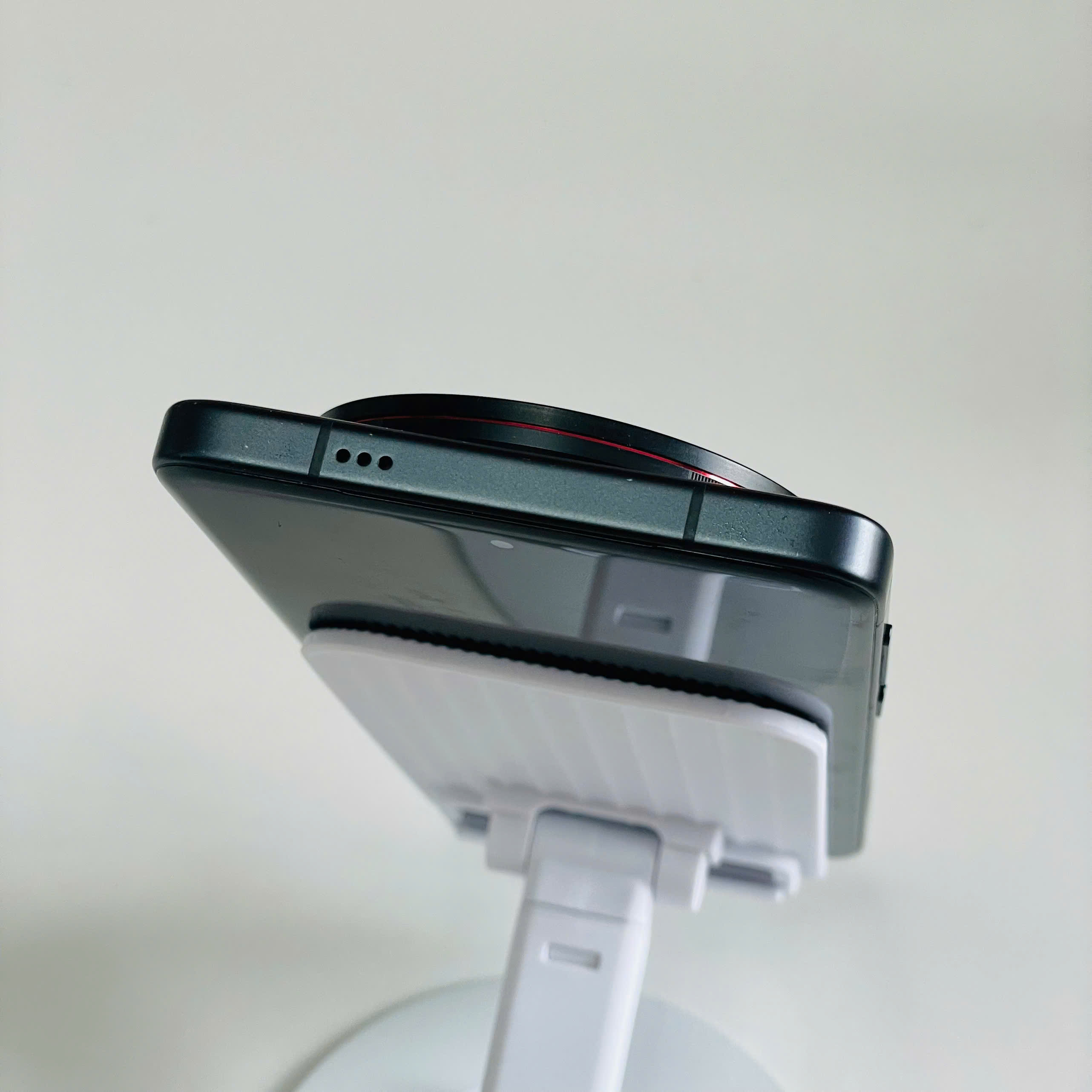 Vivo X200 Ultra  16/512GB Đỏ Đẹp 98% Pin 100%  Fullbox - Chụp Hình Siêu Đỉnh