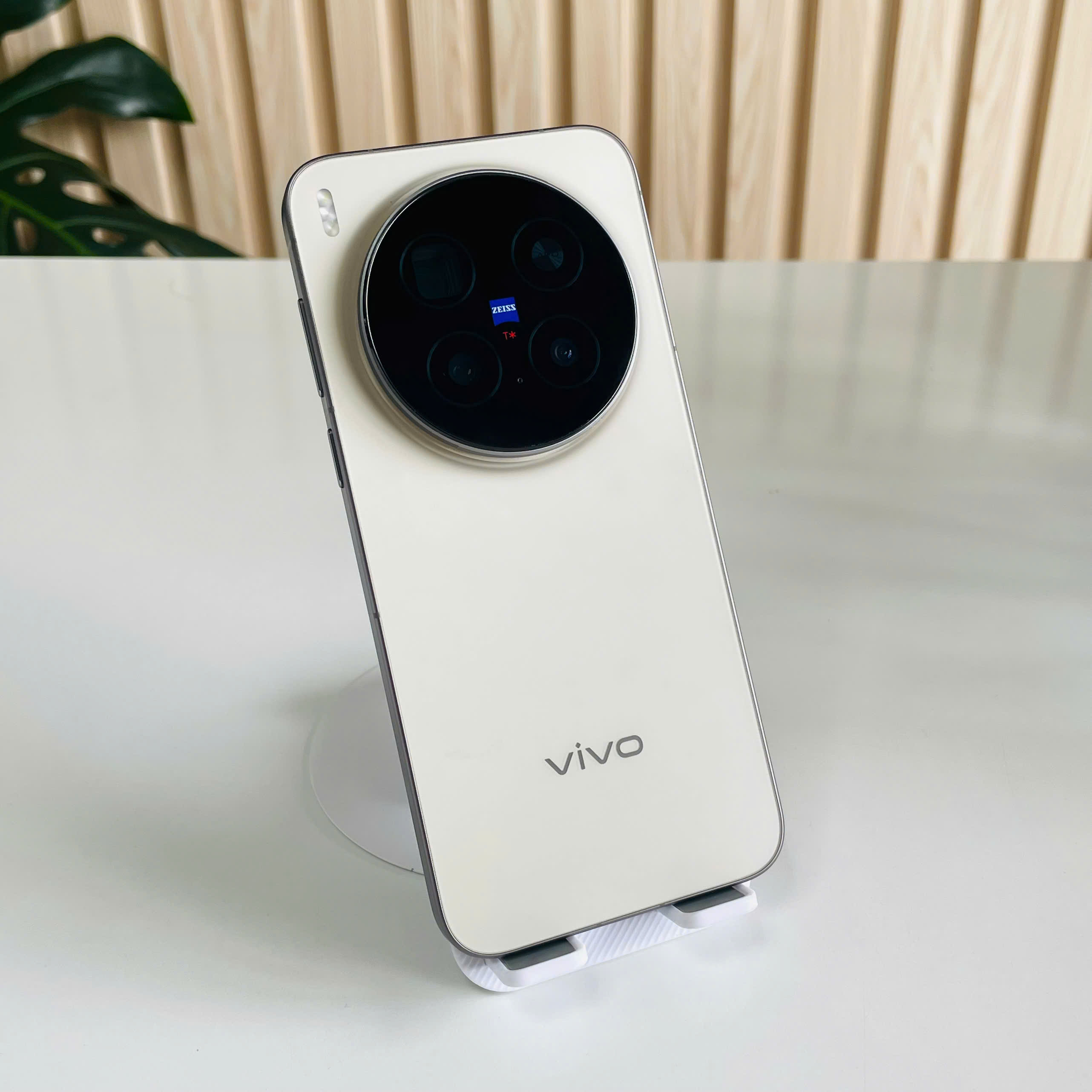 Vivo X300 Pro 16/512GB Nâu Đẹp 99% Pin 100%  Fullbox