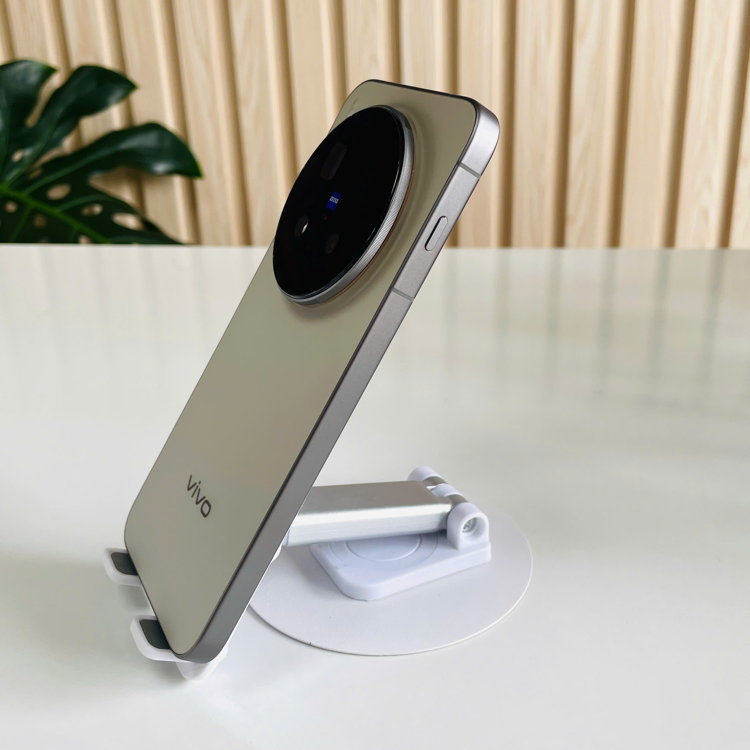 Vivo X300 Pro 16/512GB Nâu Đẹp 99% Pin 100%  Fullbox