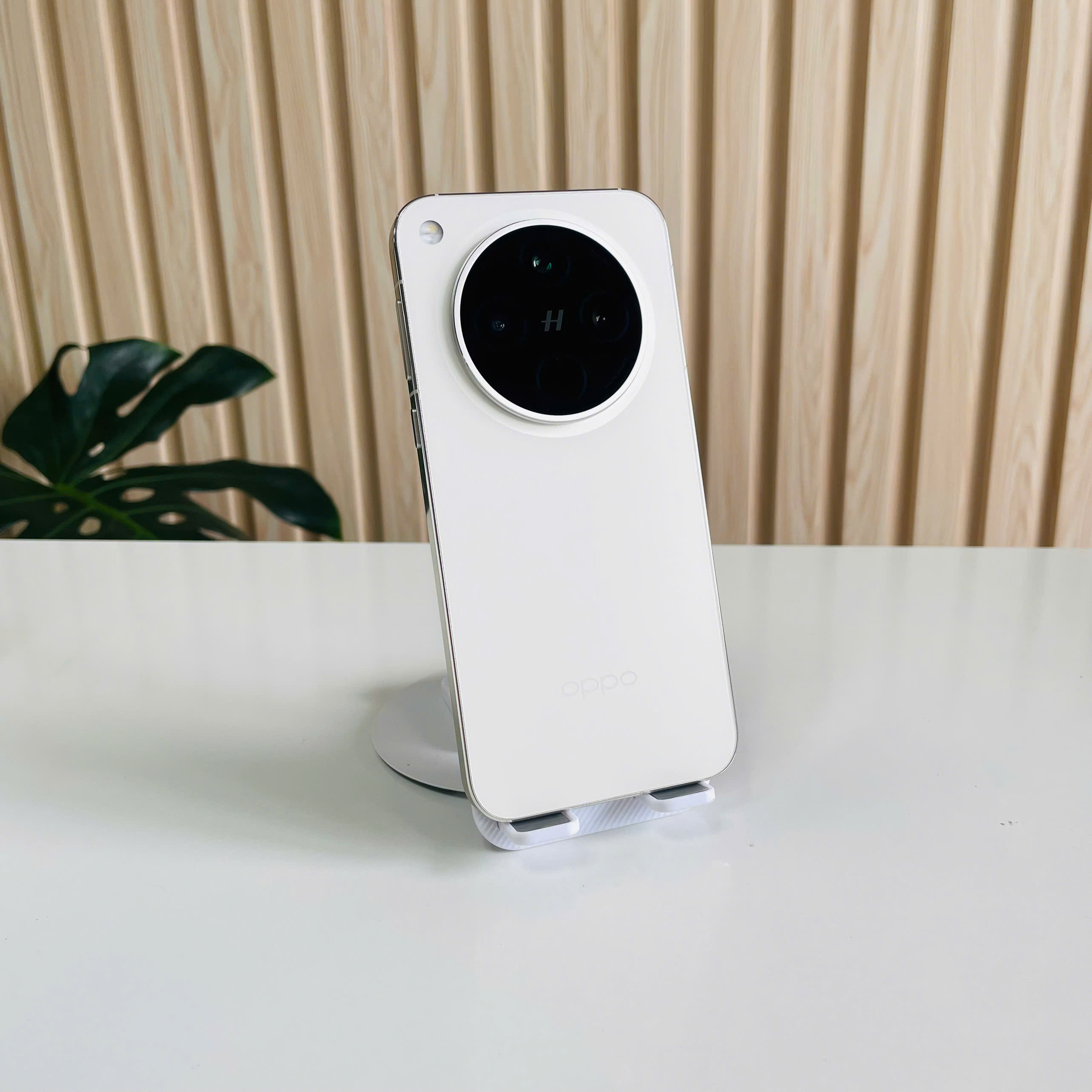 Oppo Find X8s Plus  12/256GB trắng Đẹp 98+ Pin 100% Sạc 80w