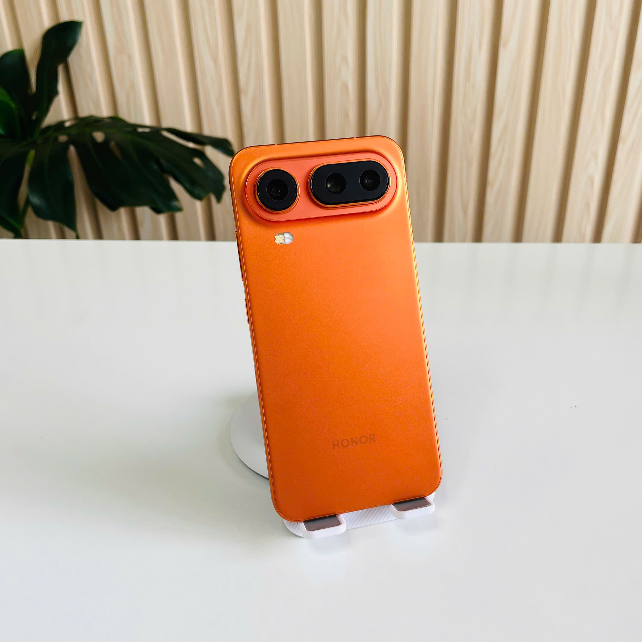 📱 Honor Magic 8 Pro Air 16/512GB Màu Cam – Fullbox – Thiết kế nhỏ gọn, cao cấp