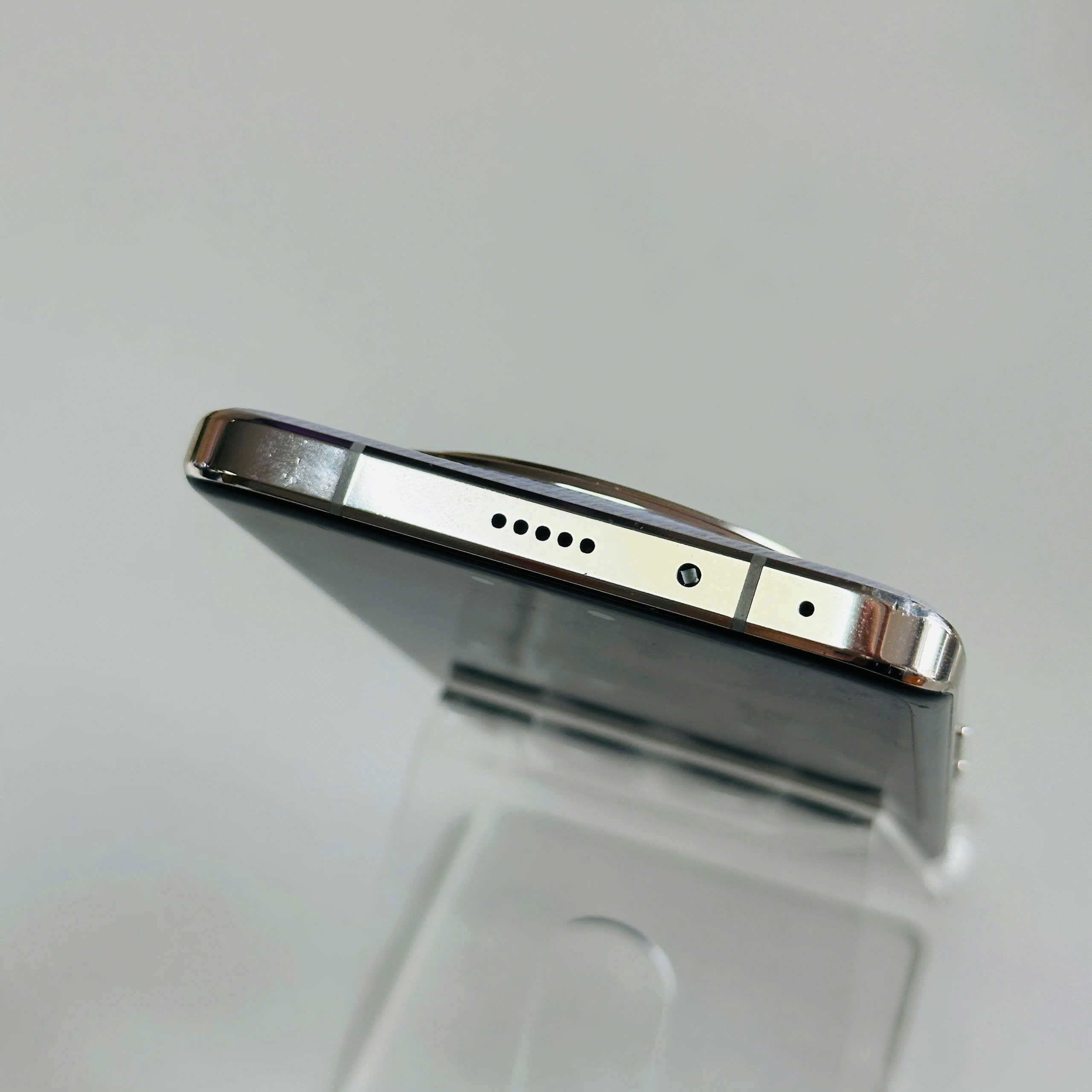 Honor Magic 6 Pro 12/256GB Tím Pin 99% Đẹp 97% Kèm Sạc 100w