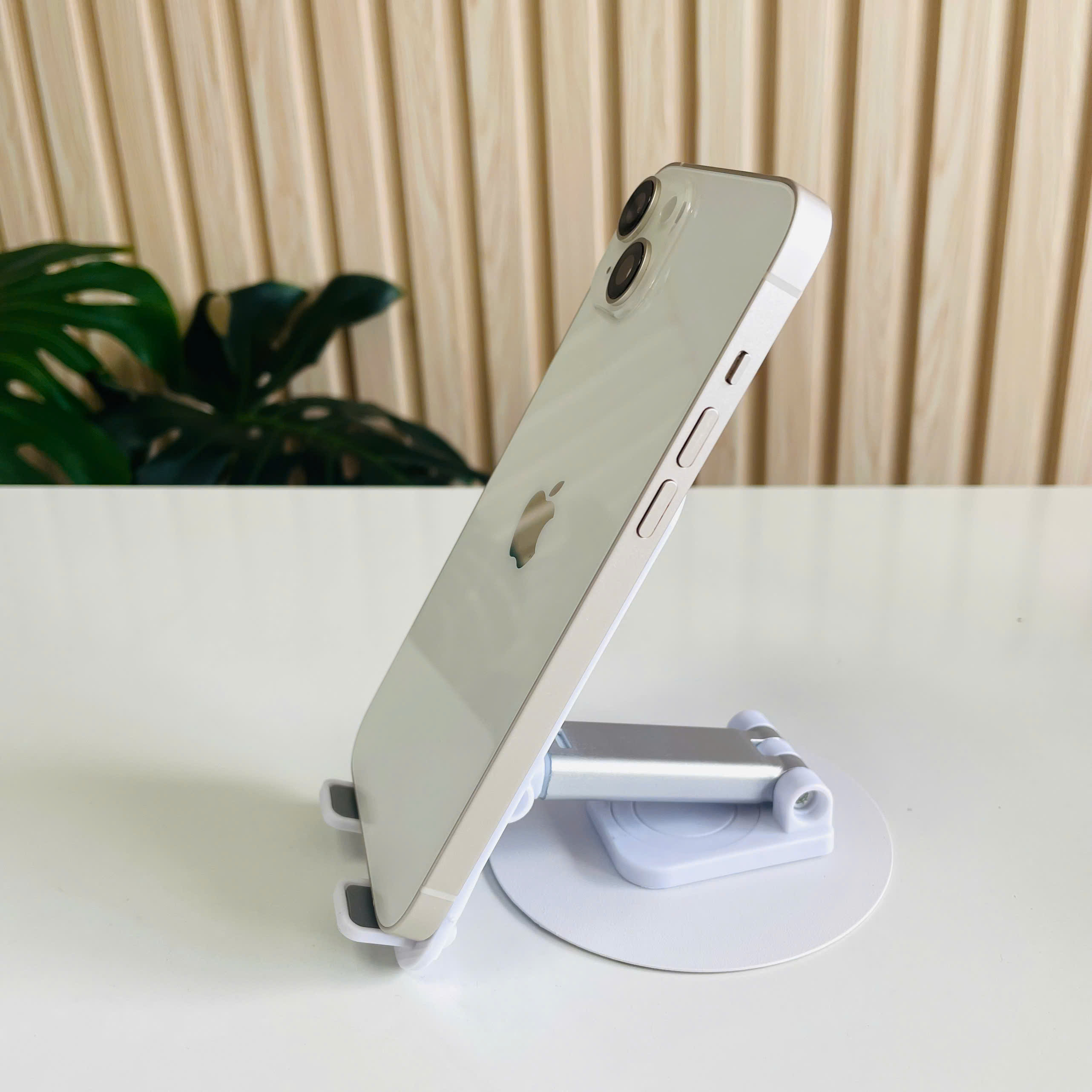 Iphone 14 Plus Hàn 256GB trắng Đẹp 98% Pin 100% PT