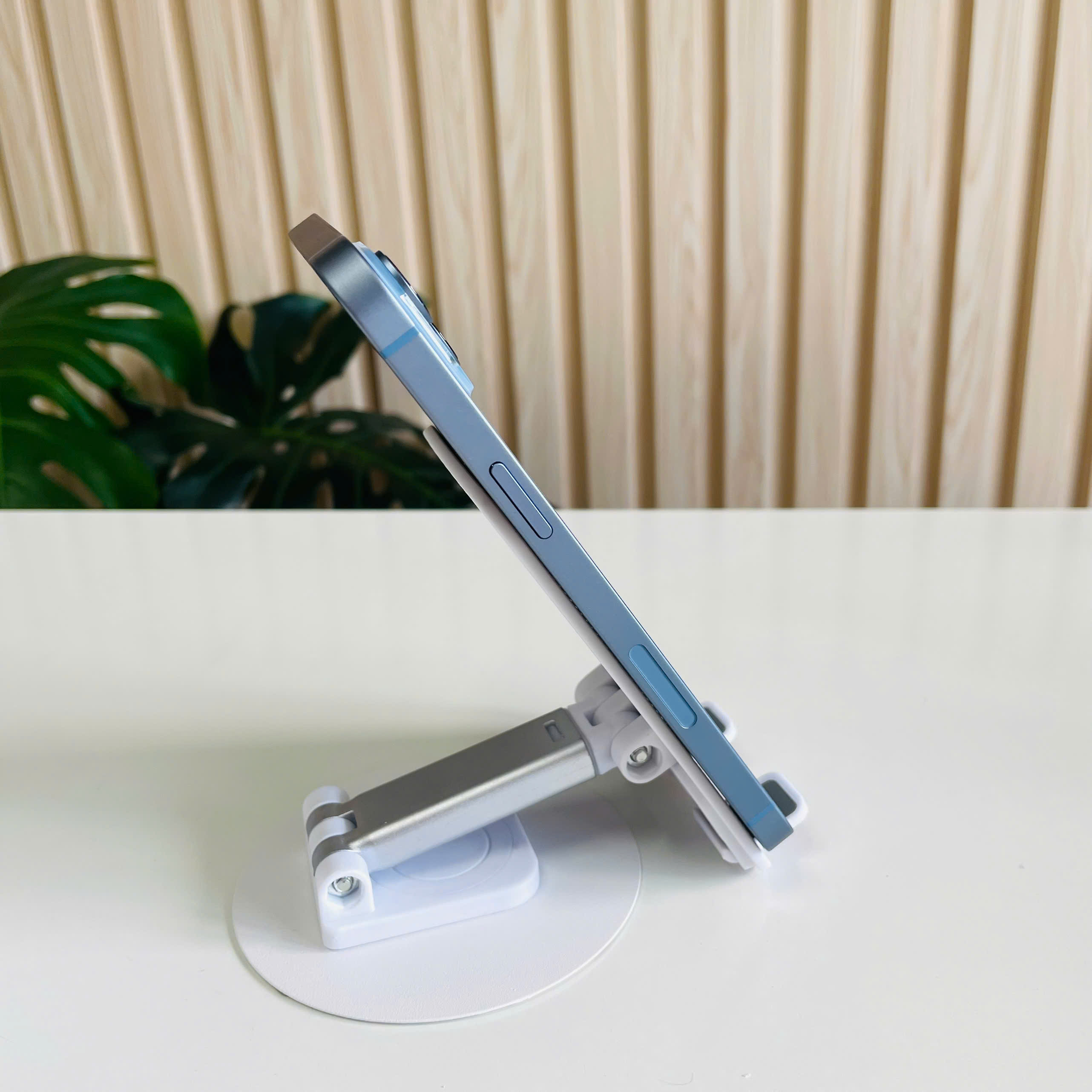 📱 iPhone 14 Plus Quốc Tế (Mỹ) 128GB Pin 83% Màu Xanh Nguyên Zin IOS 26.1 Đẹp 98%