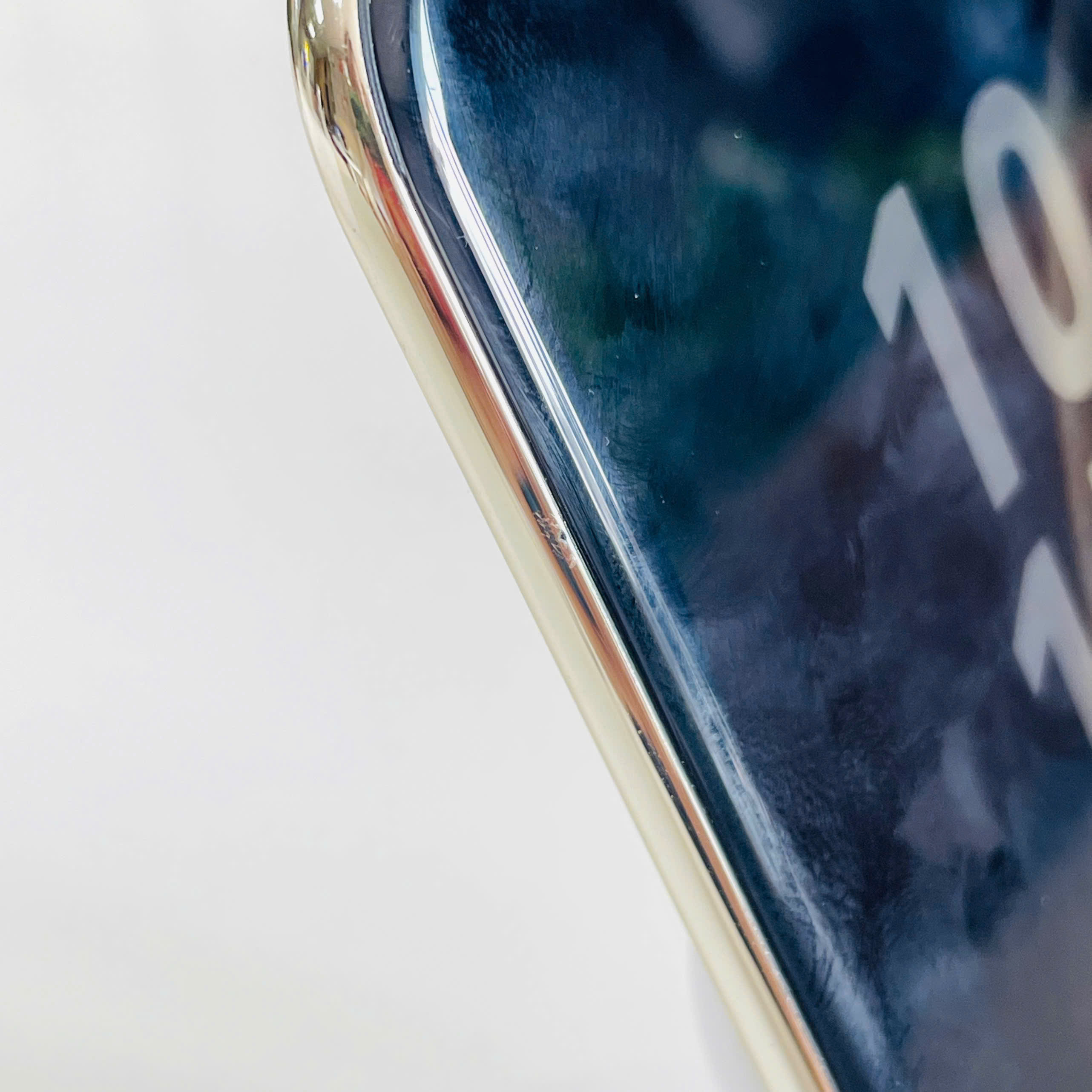 Huawei Mate 70 Air Nội Địa 12/512GB trắng Đẹp 98% Cốc 66W