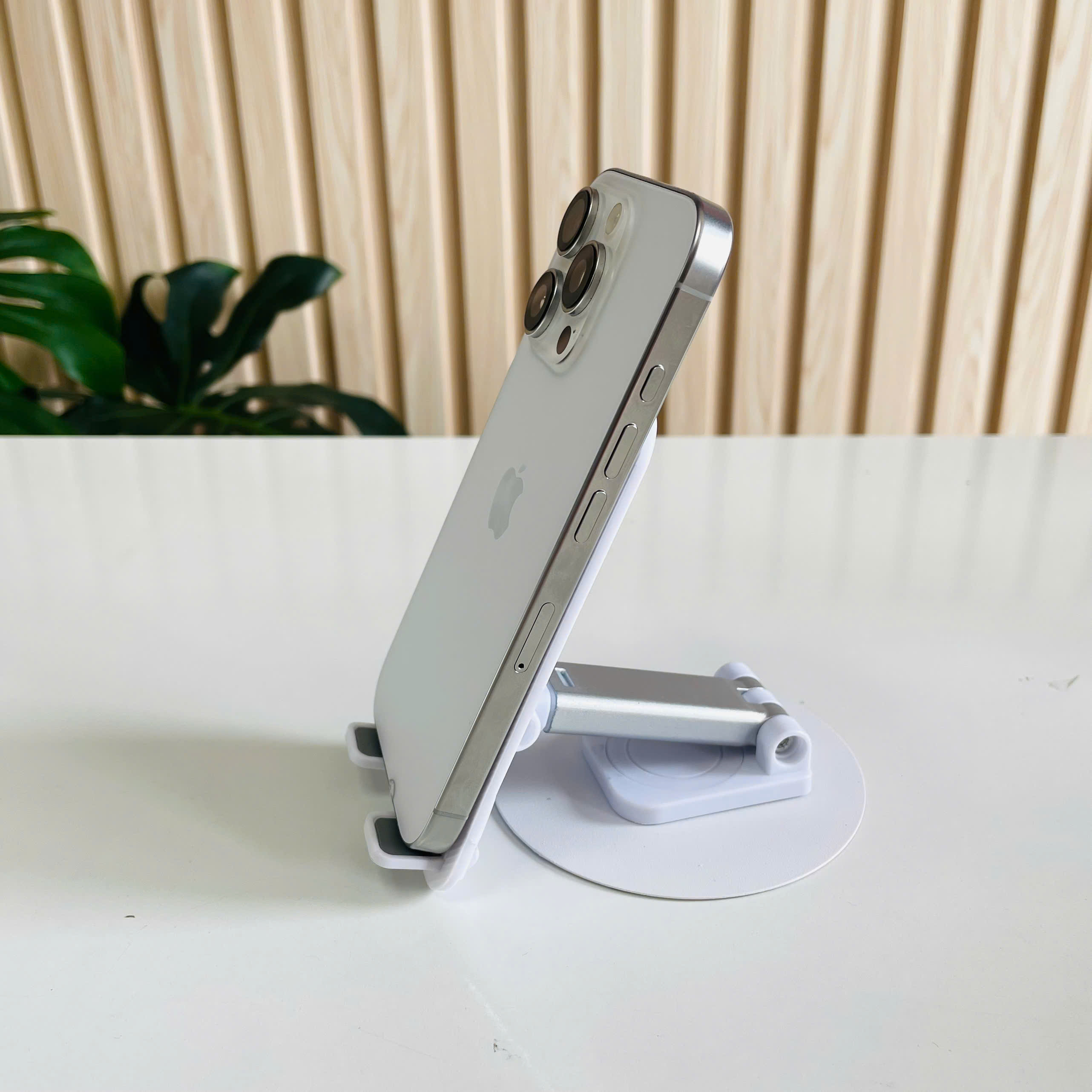 IPhone 16 Pro 128GB Trắng Đẹp 98% Pin 88%