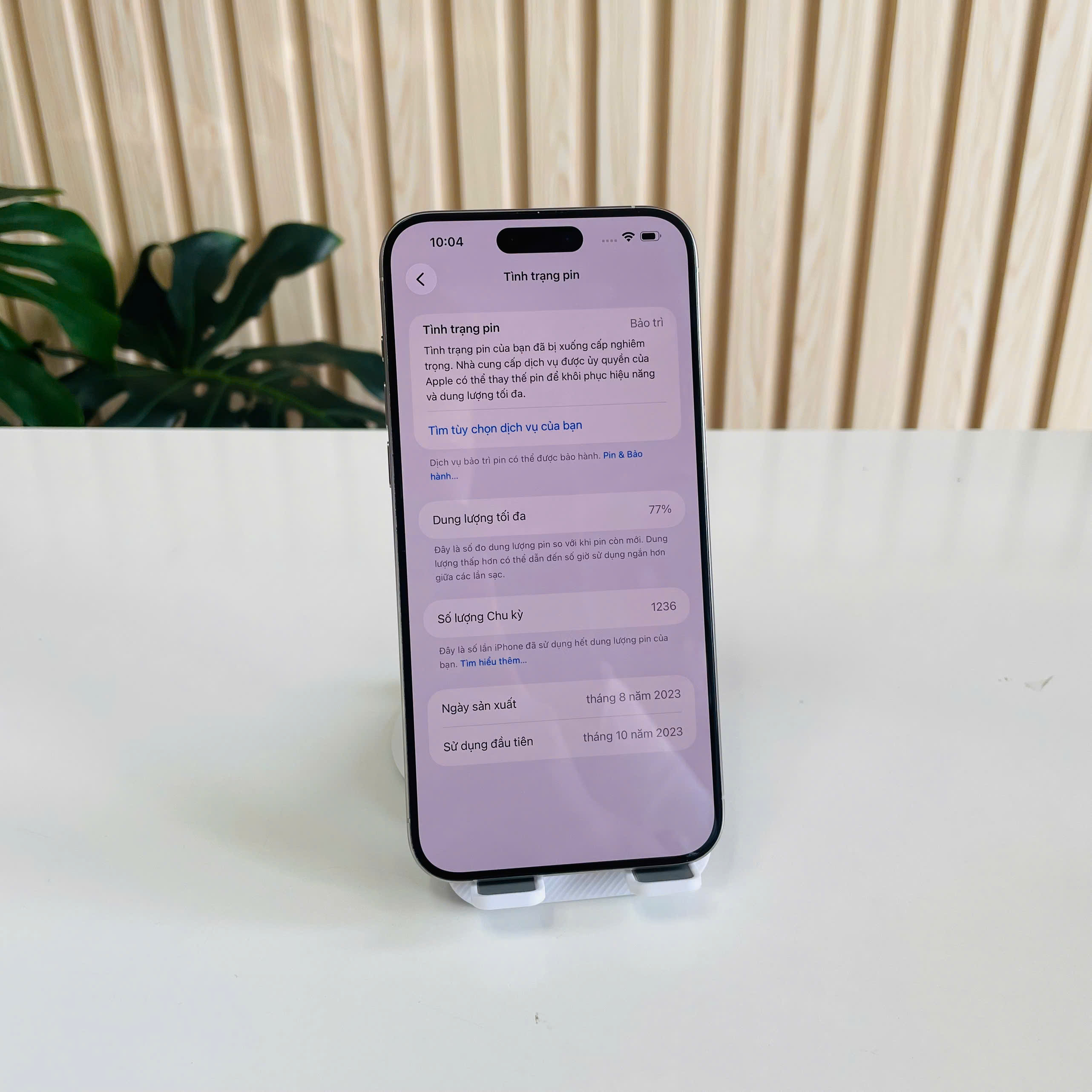 Iphone 15 Pro Max VN 256GB Trắng Đẹp 98% Pin 77% Kèm Sạc 30W