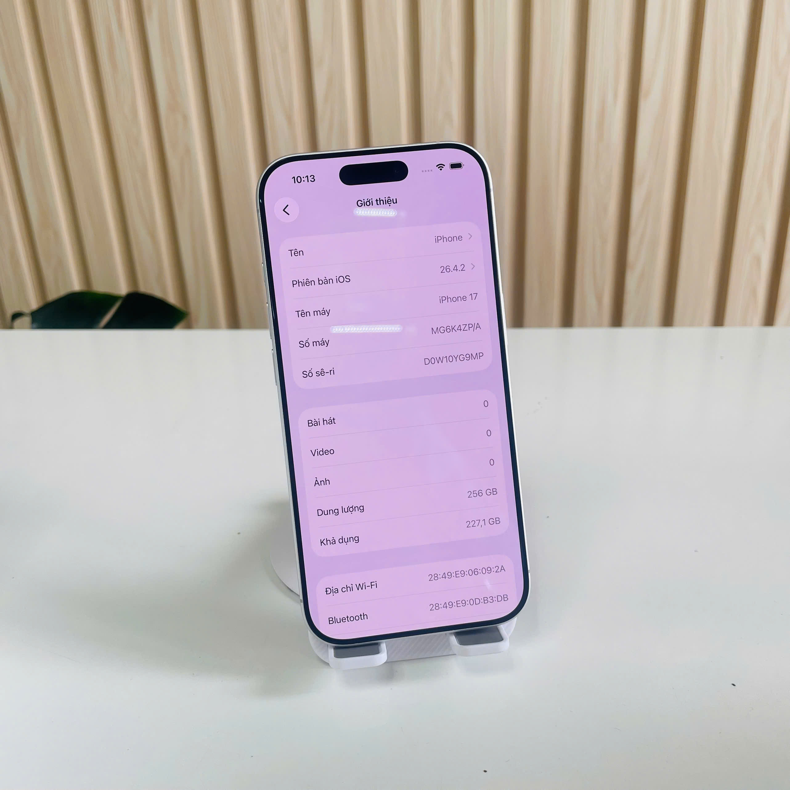 Iphone 17 VN 256GB trắng Đẹp 98% Pin 100%