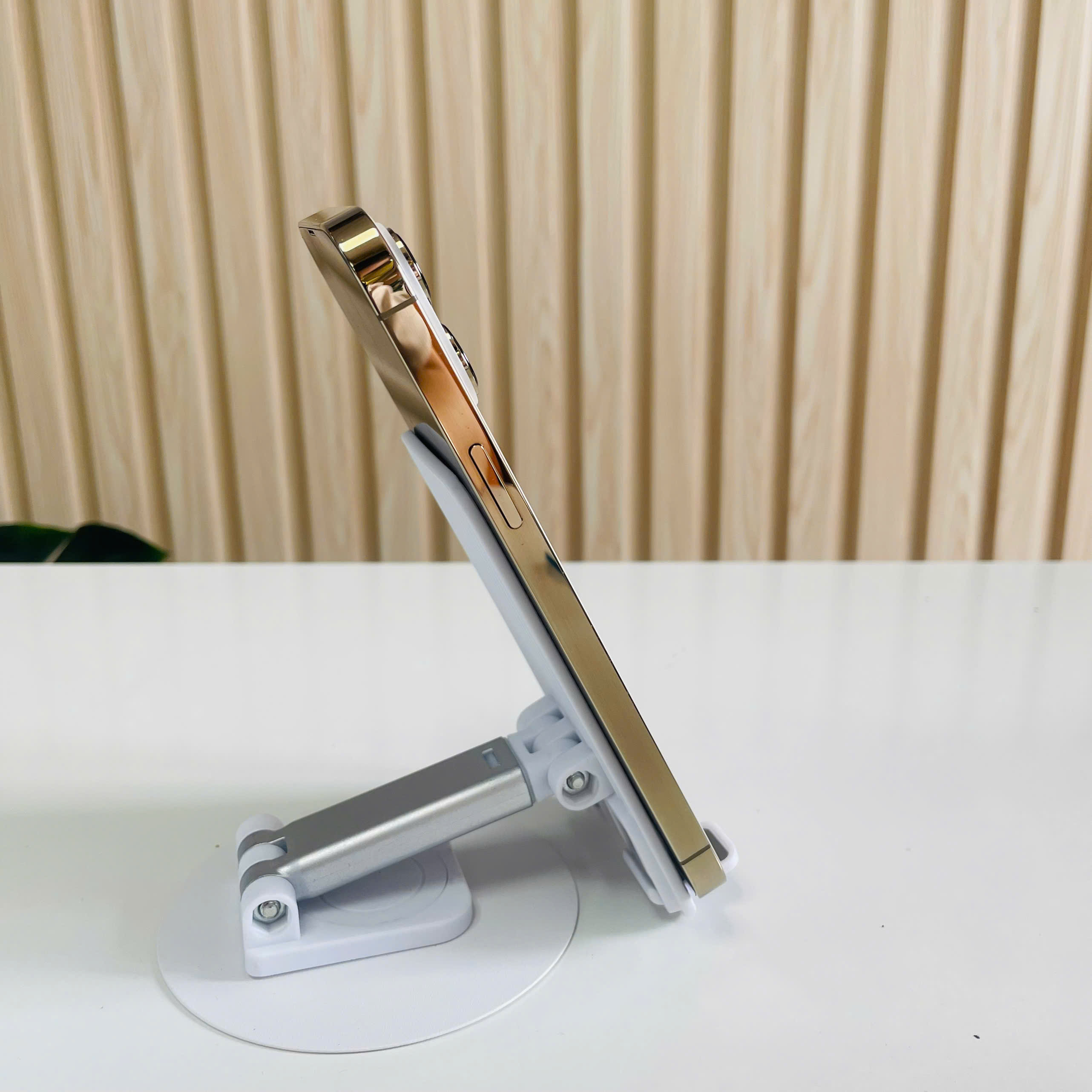 IPhone 13 Pro Max 256GB Gold Đẹp 98% Pin 74%