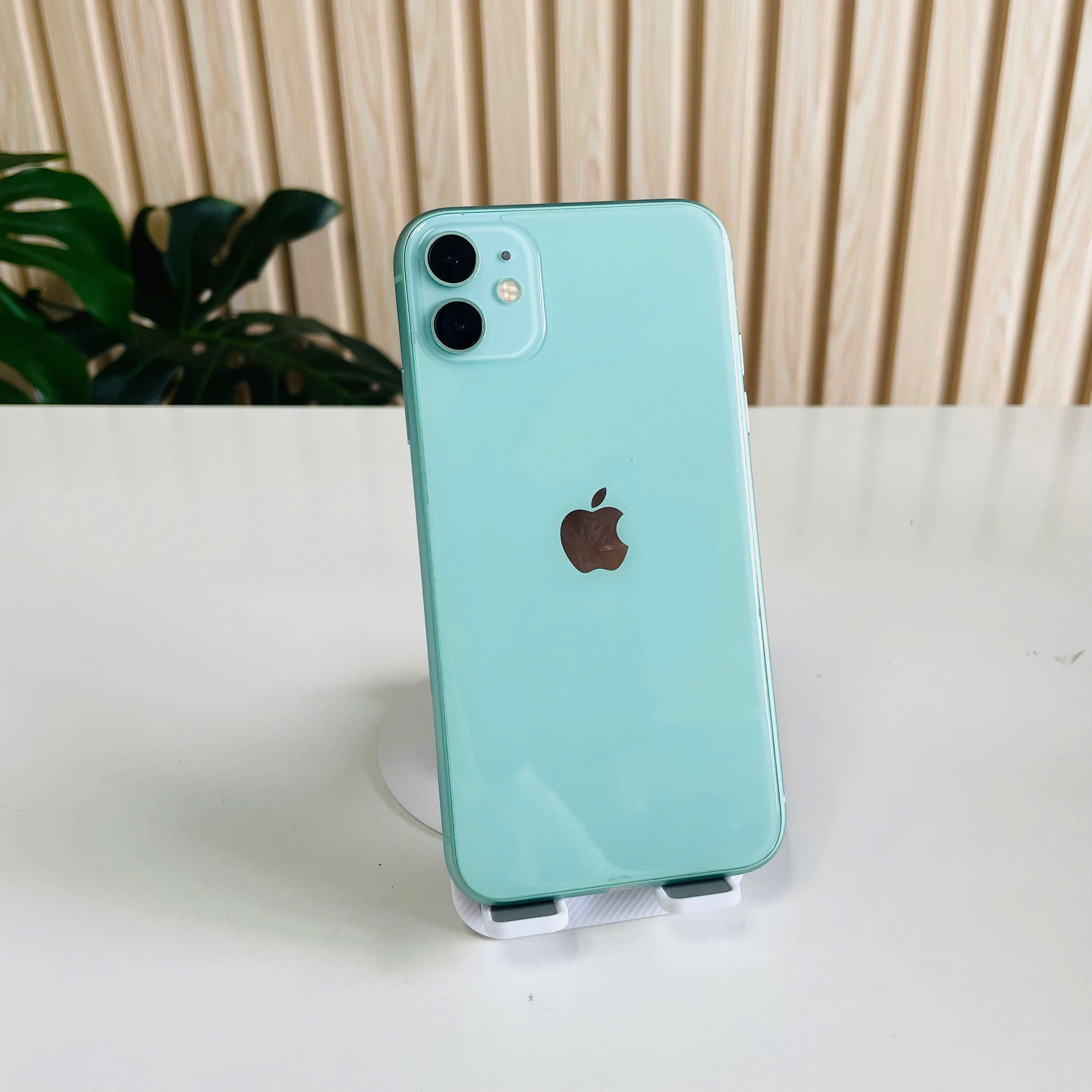 Iphone 11 Mỹ Quốc Tế 128GB xanh lá Pin 100% PT đẹp 98%