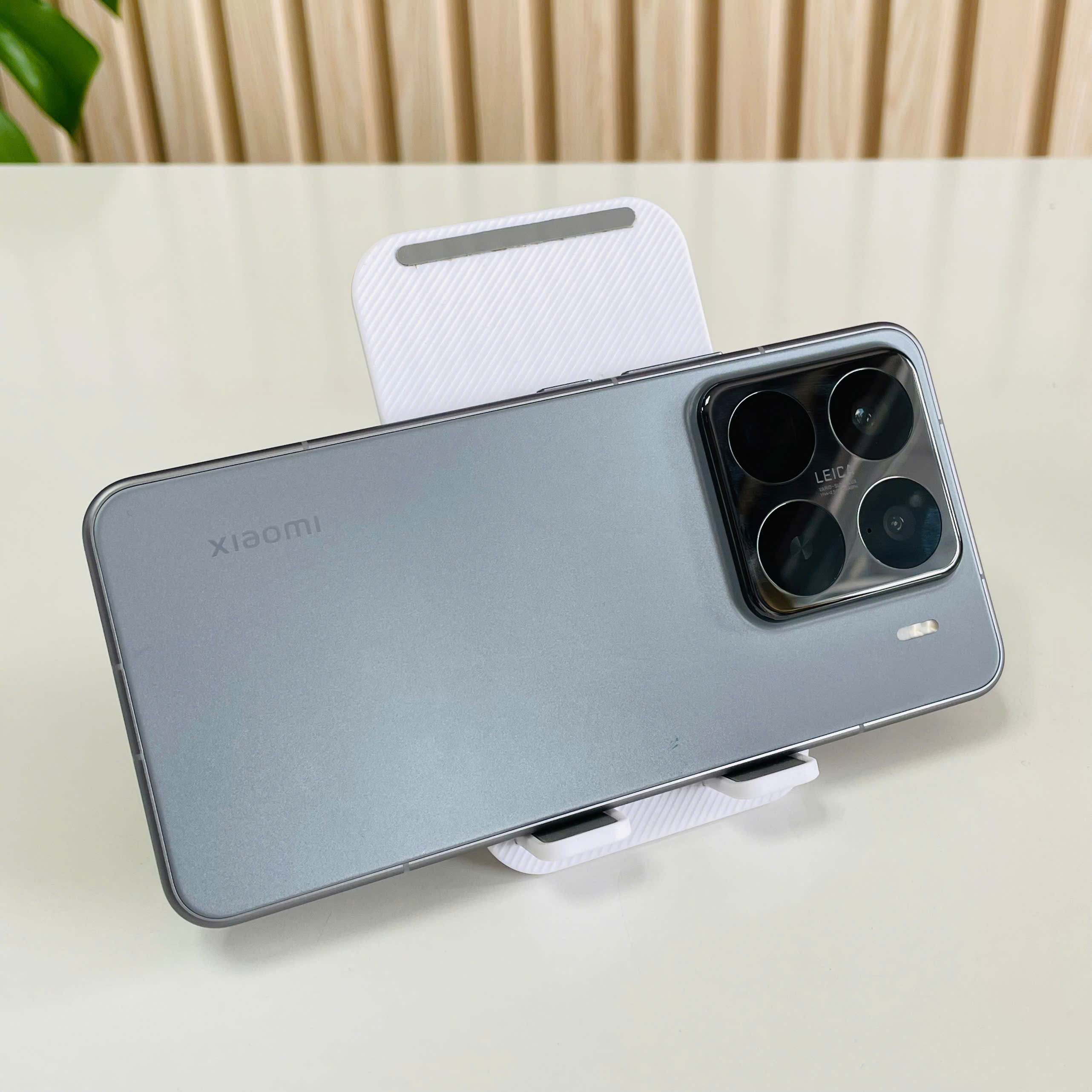 Xiaomi 15 Pro up rom 12/256GB xanh xám Đẹp 98+% Pin 99% Fullbox
