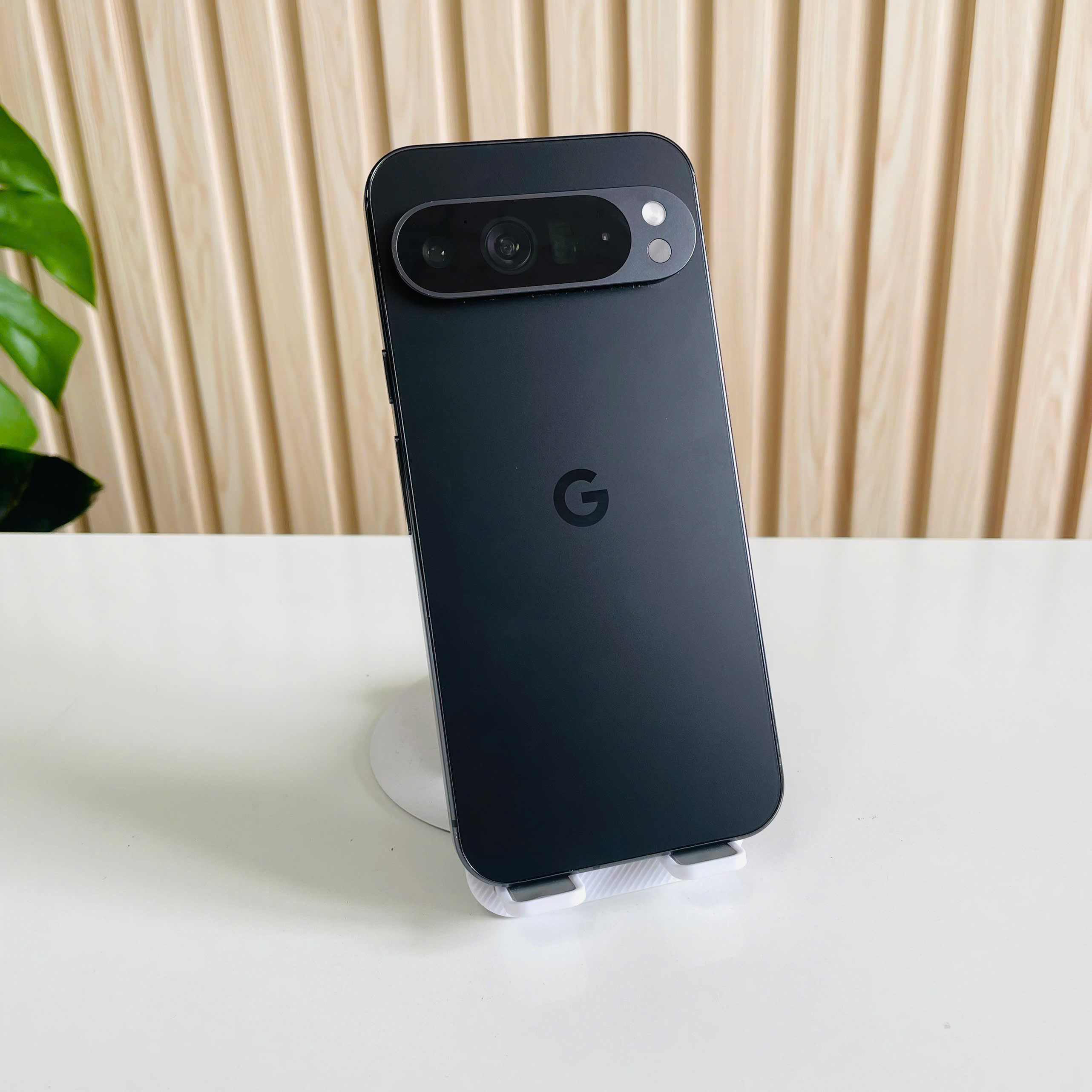 Google Pixel 9 Pro XL Quốc Tế 16/128GB Đen Đẹp 98% Pin 94%