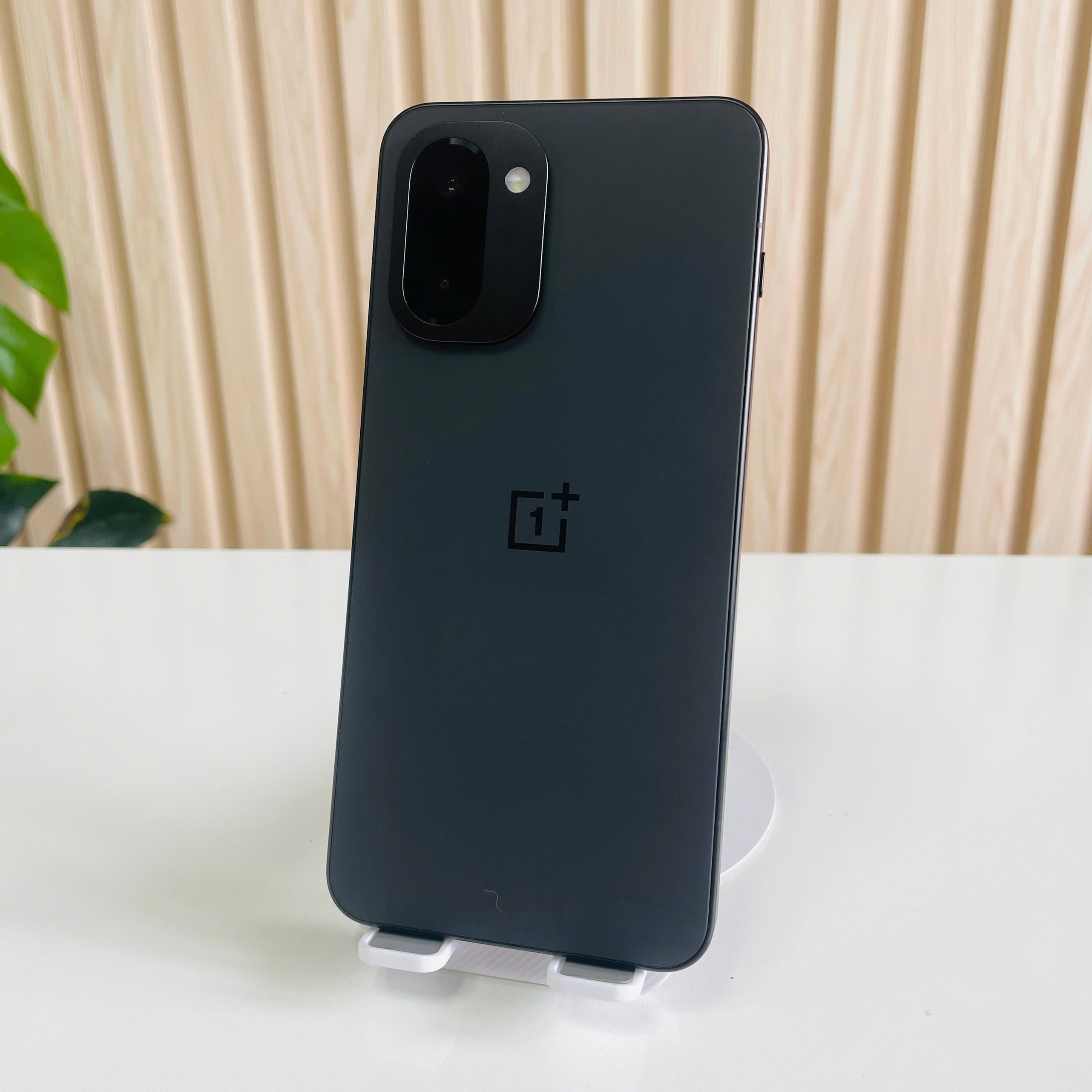Oneplus ACE 6T Like New 12/256GB Đen Đẹp Ken Pin 100% Fullbox