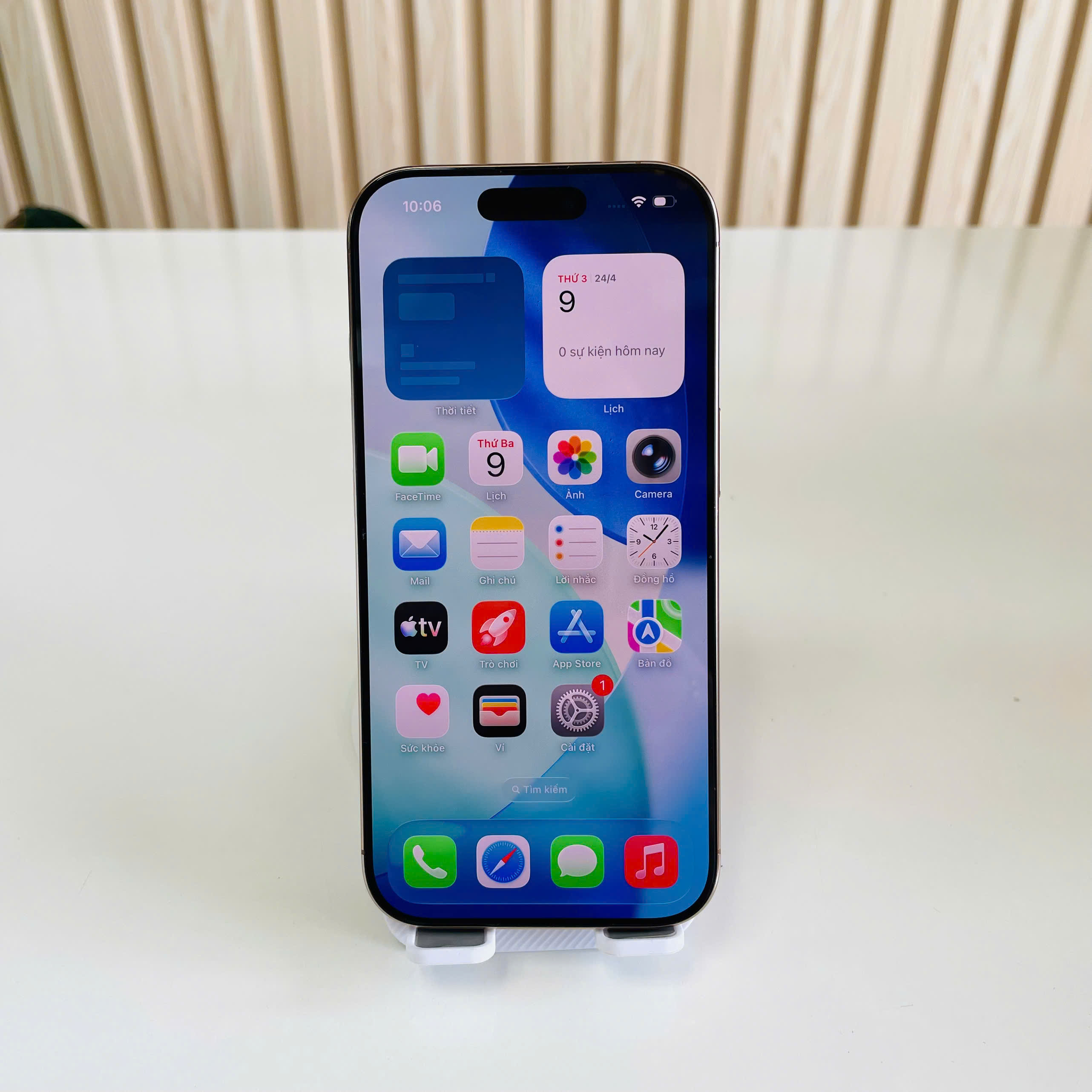 IPhone 16 Pro Lock Mỹ 128GB Sa Mạc Đẹp 97% Pin 91%