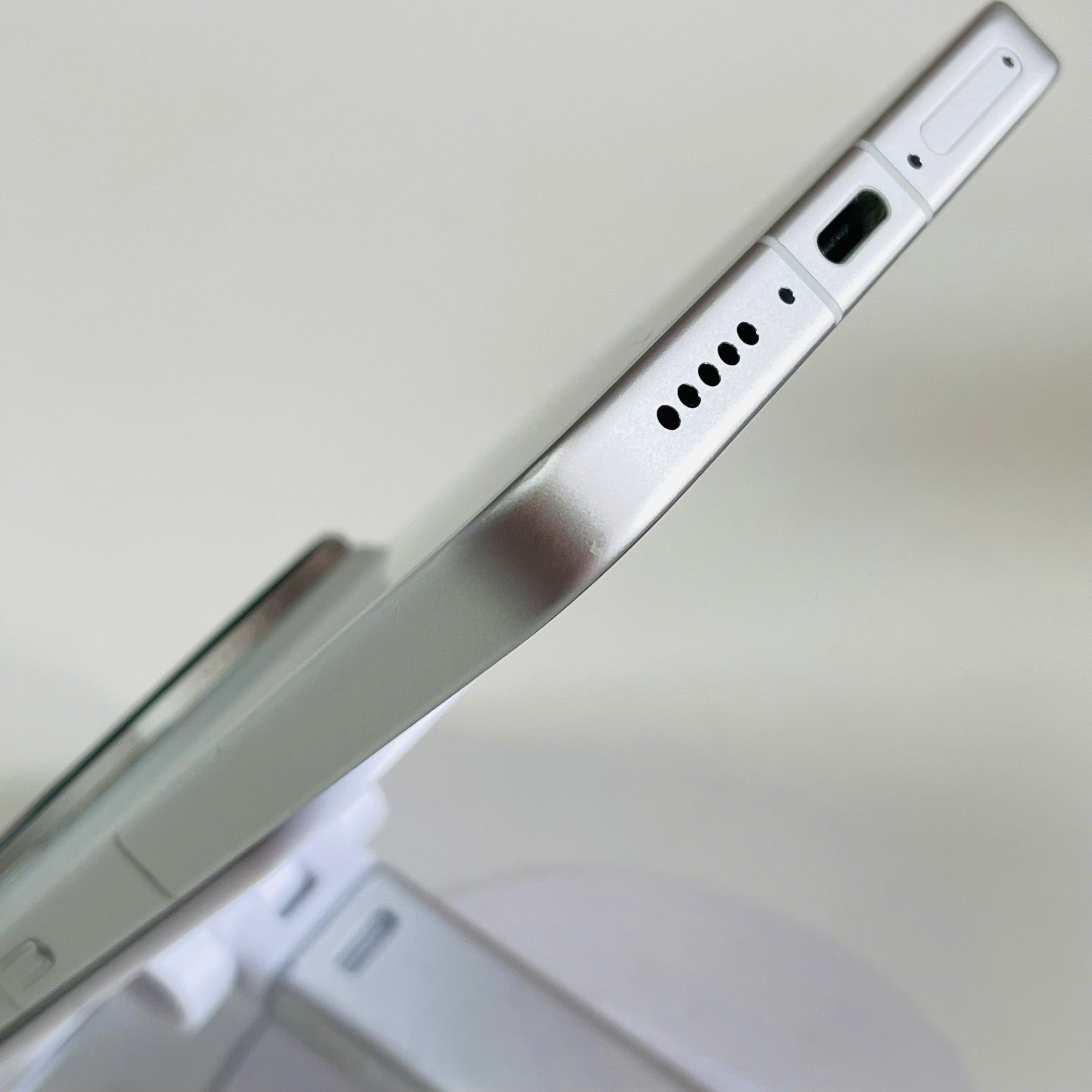 Vivo X300 Pro 16/512GB Màu Trắng  Đẹp 98% Pin 100%