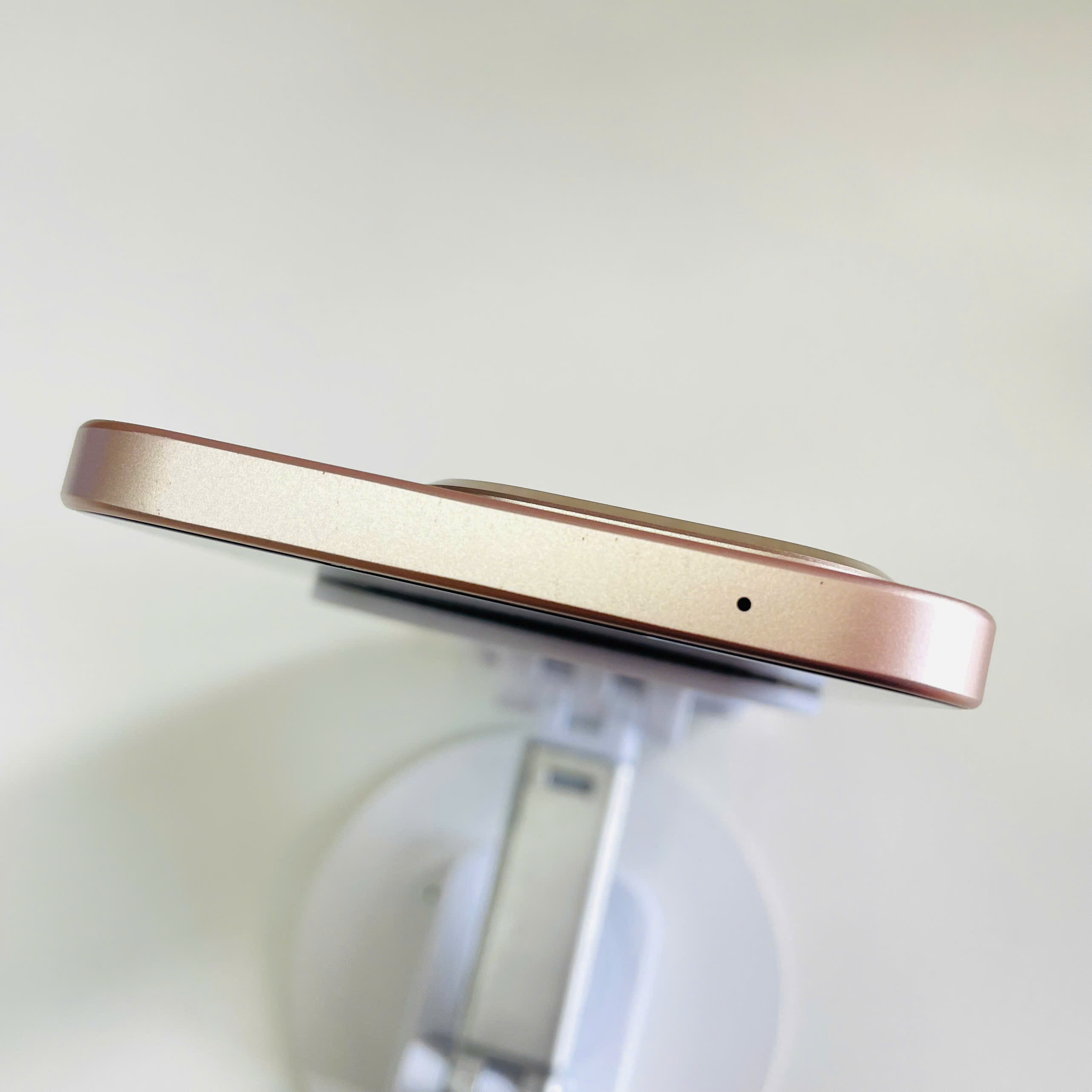 Xiaomi 15T Quốc Tế 12/512GB Gold Đẹp 98+ Pin 99% Fullbox