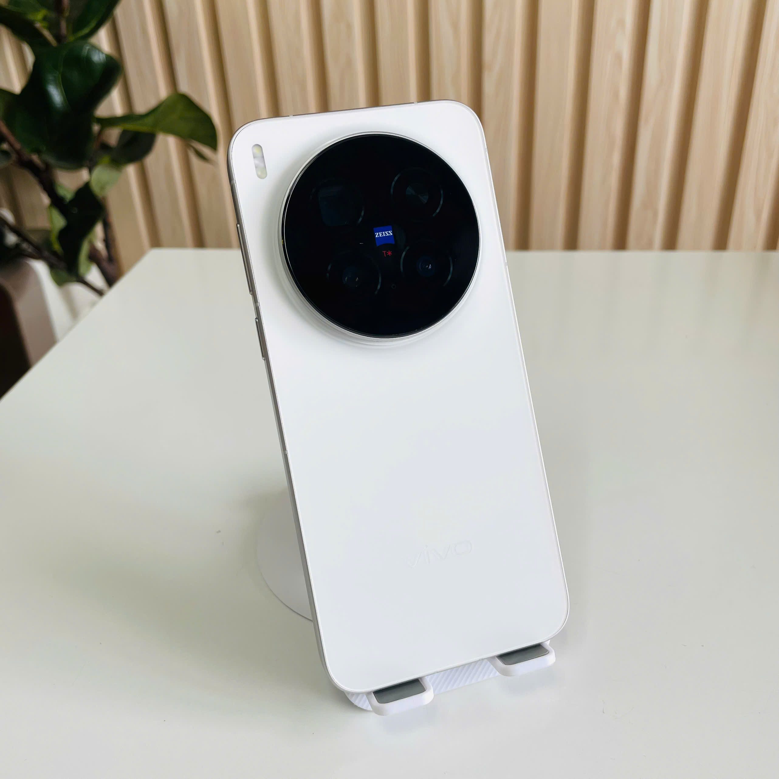 Vivo X300 Pro 16/512GB Trắng Đẹp 99% Pin 100% Fullbox Sạc 90w