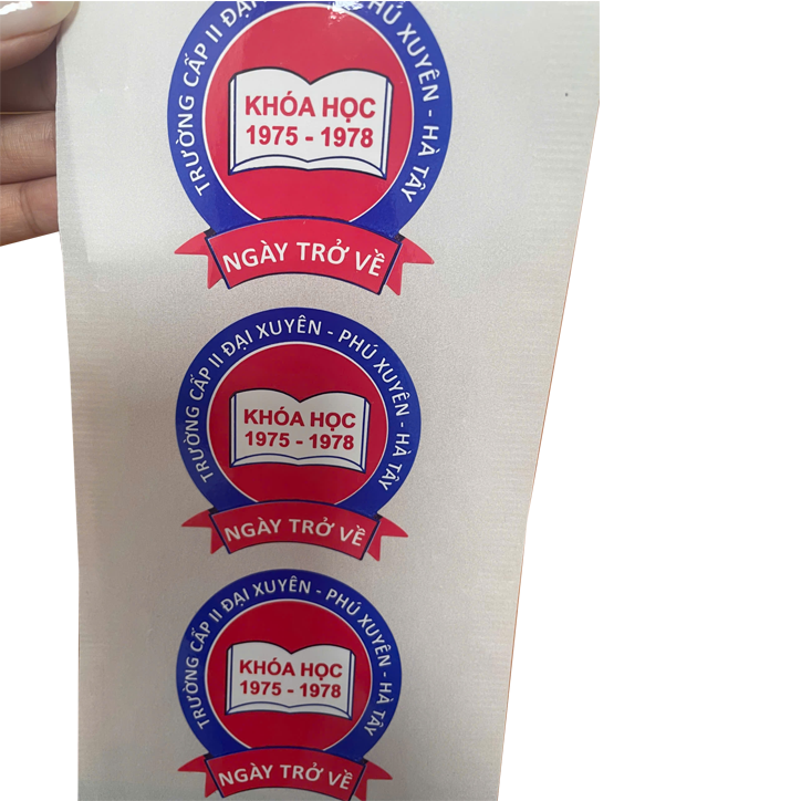 Nhãn decal giấy trắng