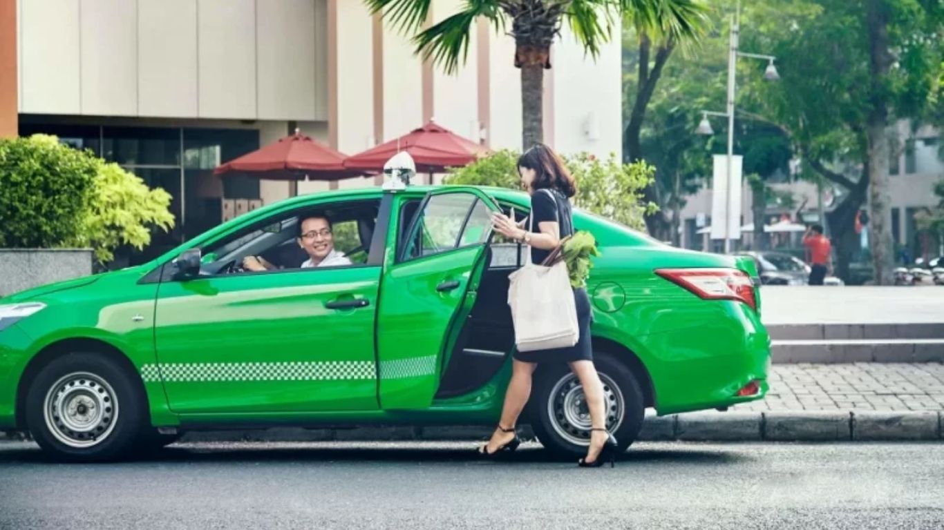 How to Use Grab in Vietnam for Foreign Muslim Travelers