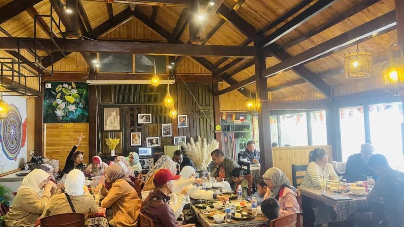 The Rise of Muslim-Friendly Tourism in Vietnam: A 2026 Strategic Travel Guide