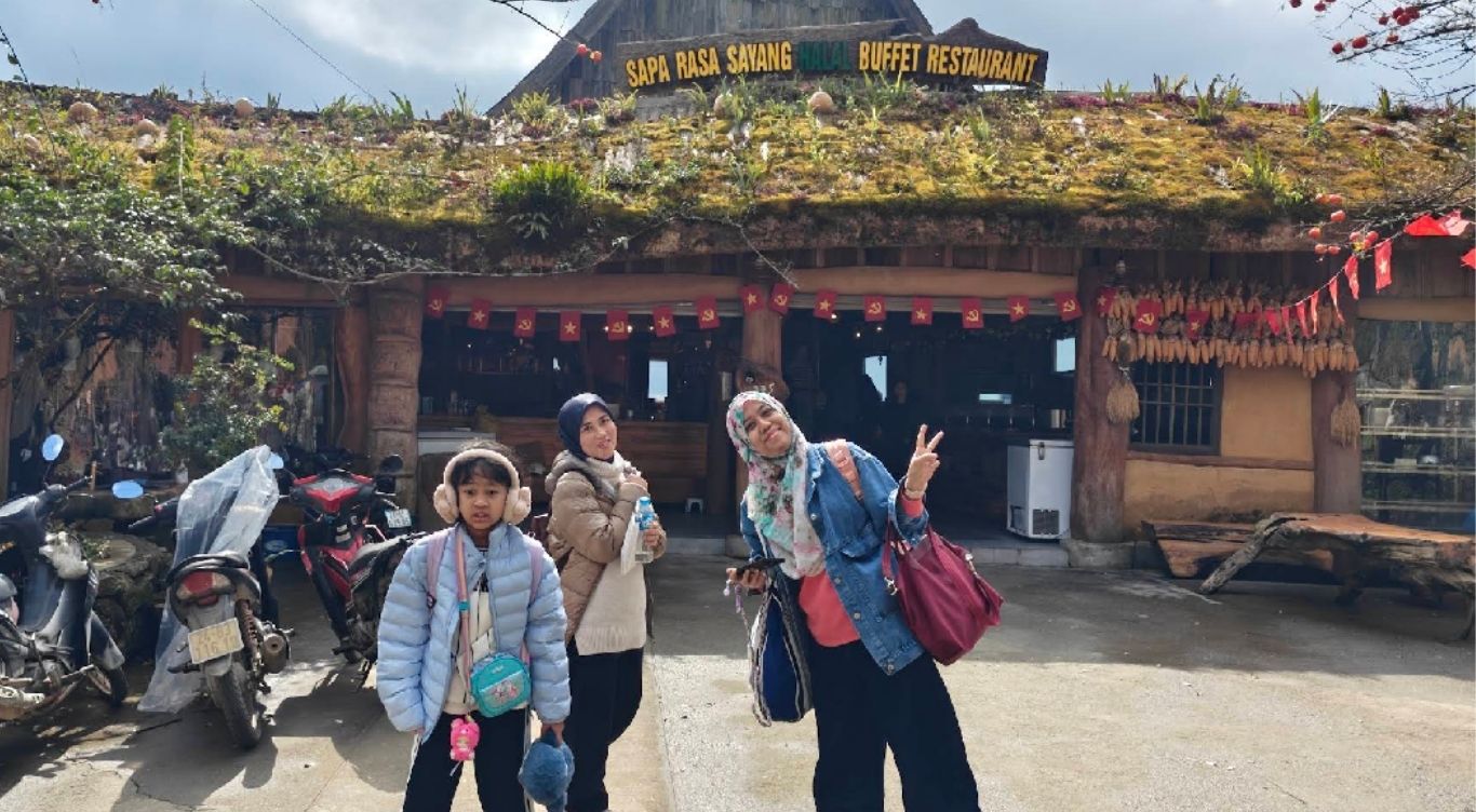 Sapa Rasa Sayang Halal Buffet Restaurant | Authentic Halal Buffet in Sapa