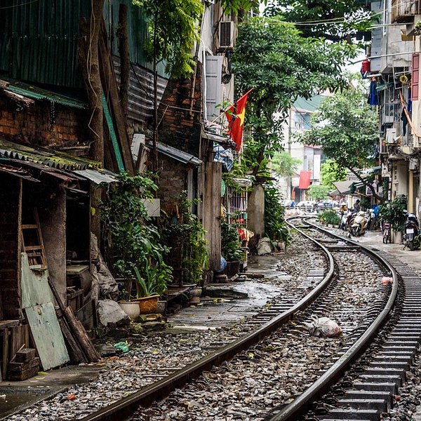 Hanoi train street