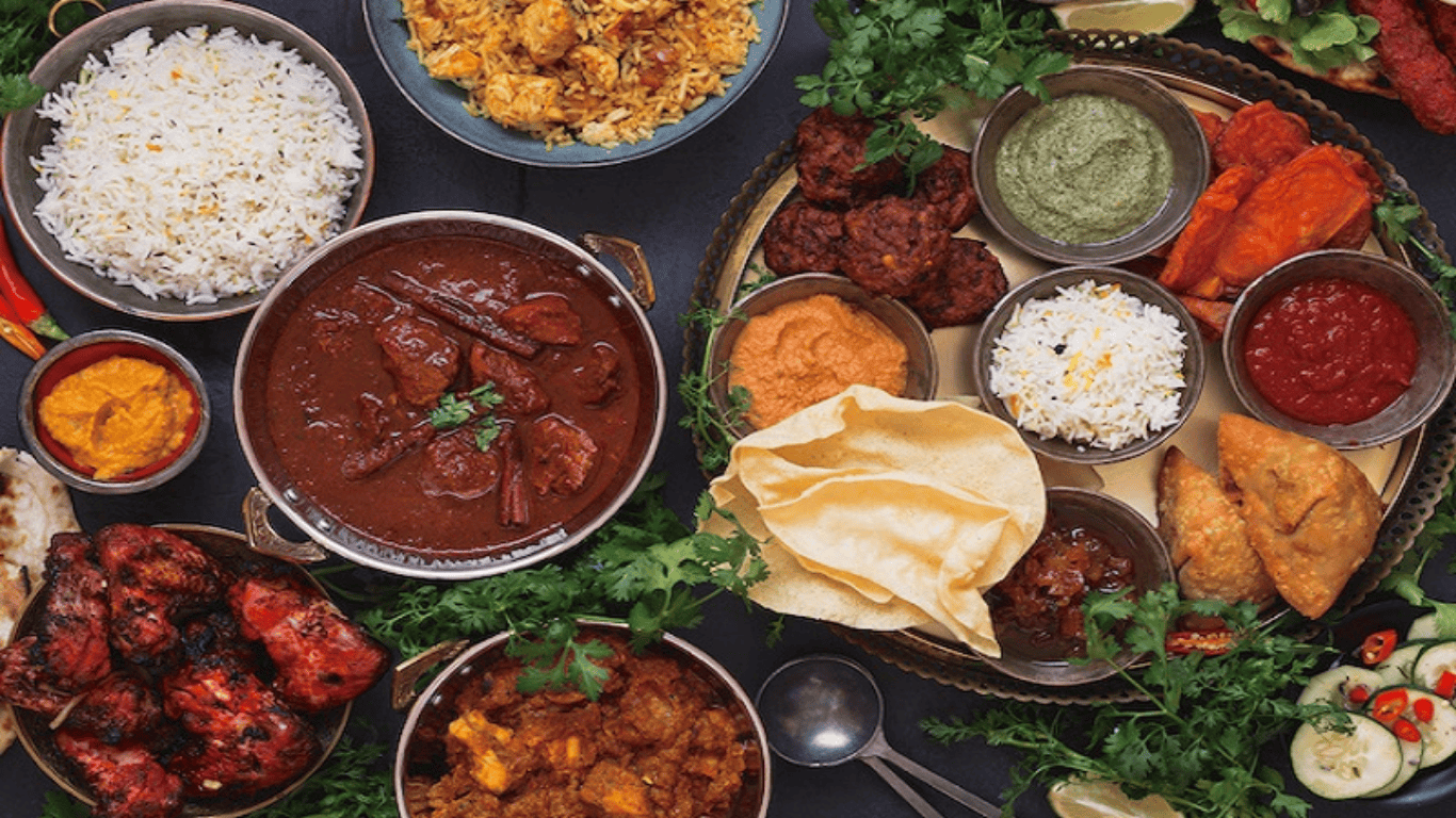 4-Day Private Muslim Tour: Saigon Heritage & Halal Flavors (10 Pax)