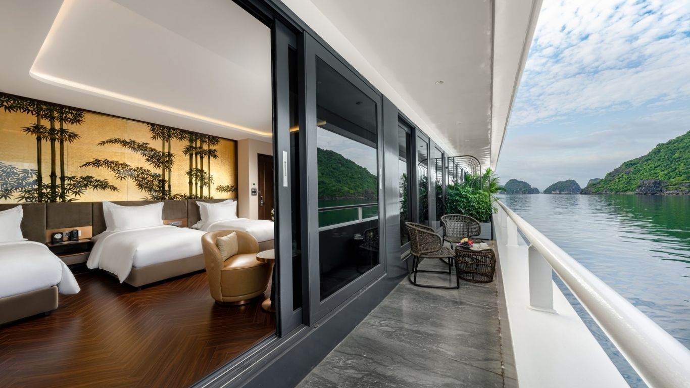CATHERINE CRUISE 2D1N: 6-STAR LUXURY HALAL-FRIENDLY VOYAGE