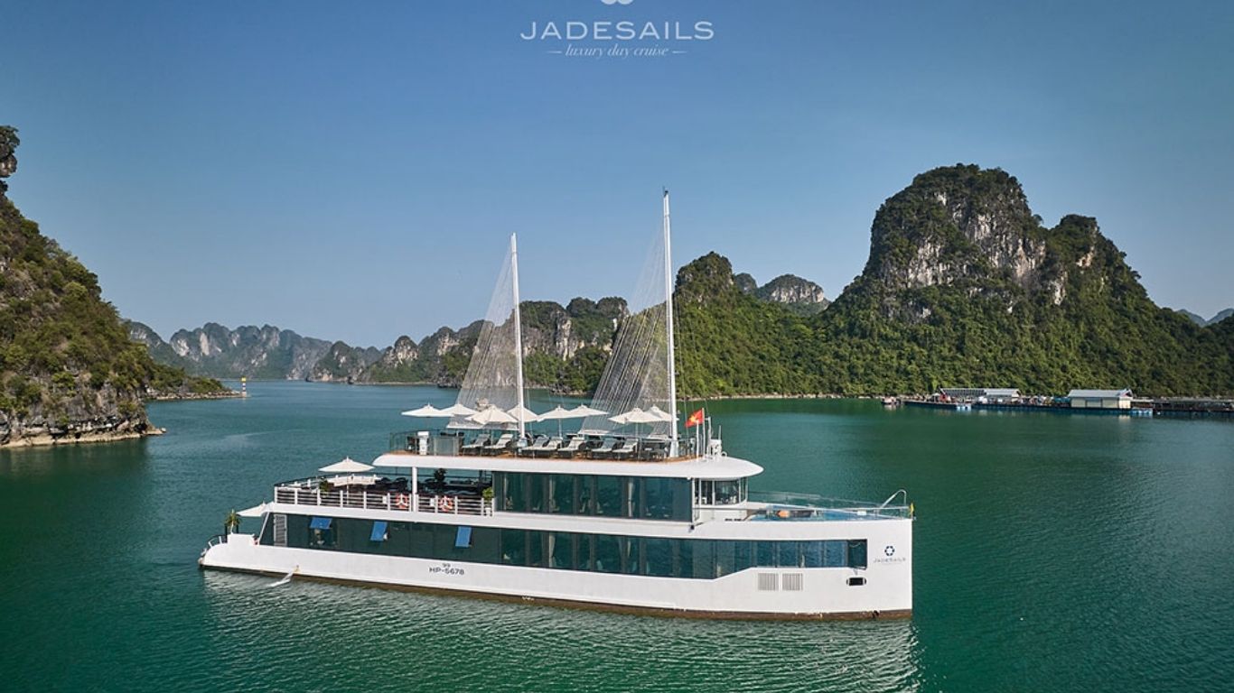JADE SAILS: ELITE LUXURY DAY CRUISE (LAN HA BAY)