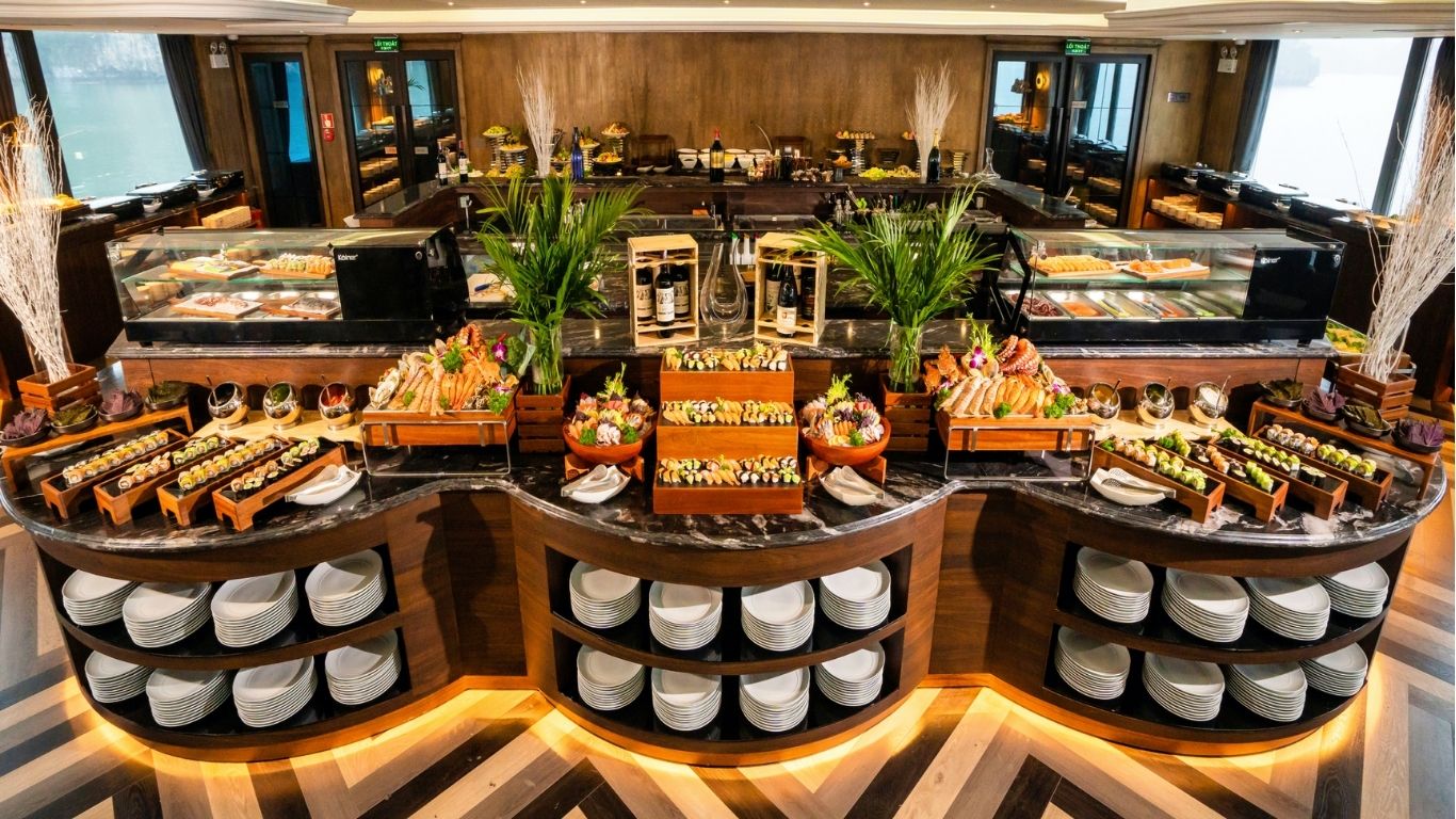 AMBASSADOR DAY CRUISE: THE ULTIMATE LUXURY SUPERYACHT