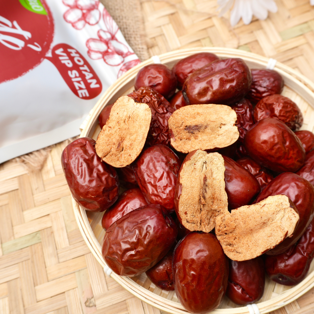 TÁO ĐỎ HOTAN HỮU CƠ VIP SIZE ANBIO 450G ( 8-9 quả /100g)