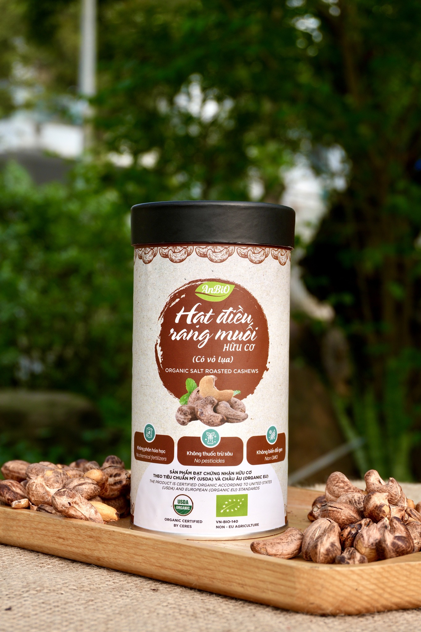 Hạt điều rang muối hữu cơ vỏ lụa Anbio - 200g (Hộp tròn)