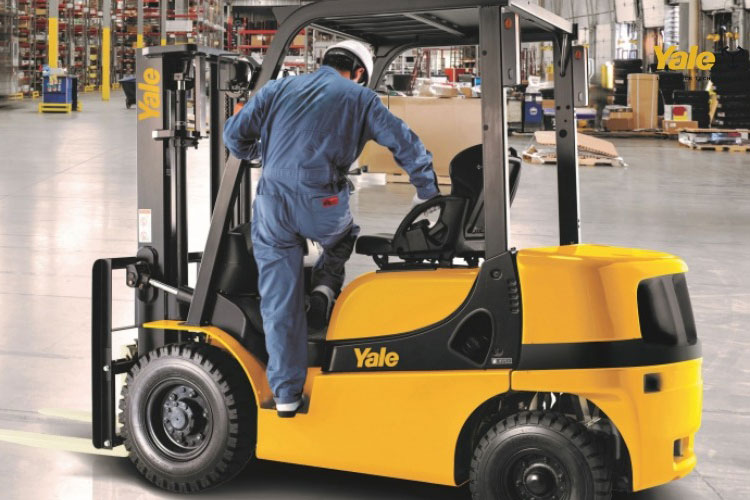 Hướng dẫn quy trình vận hành an toàn xe nâng hàng