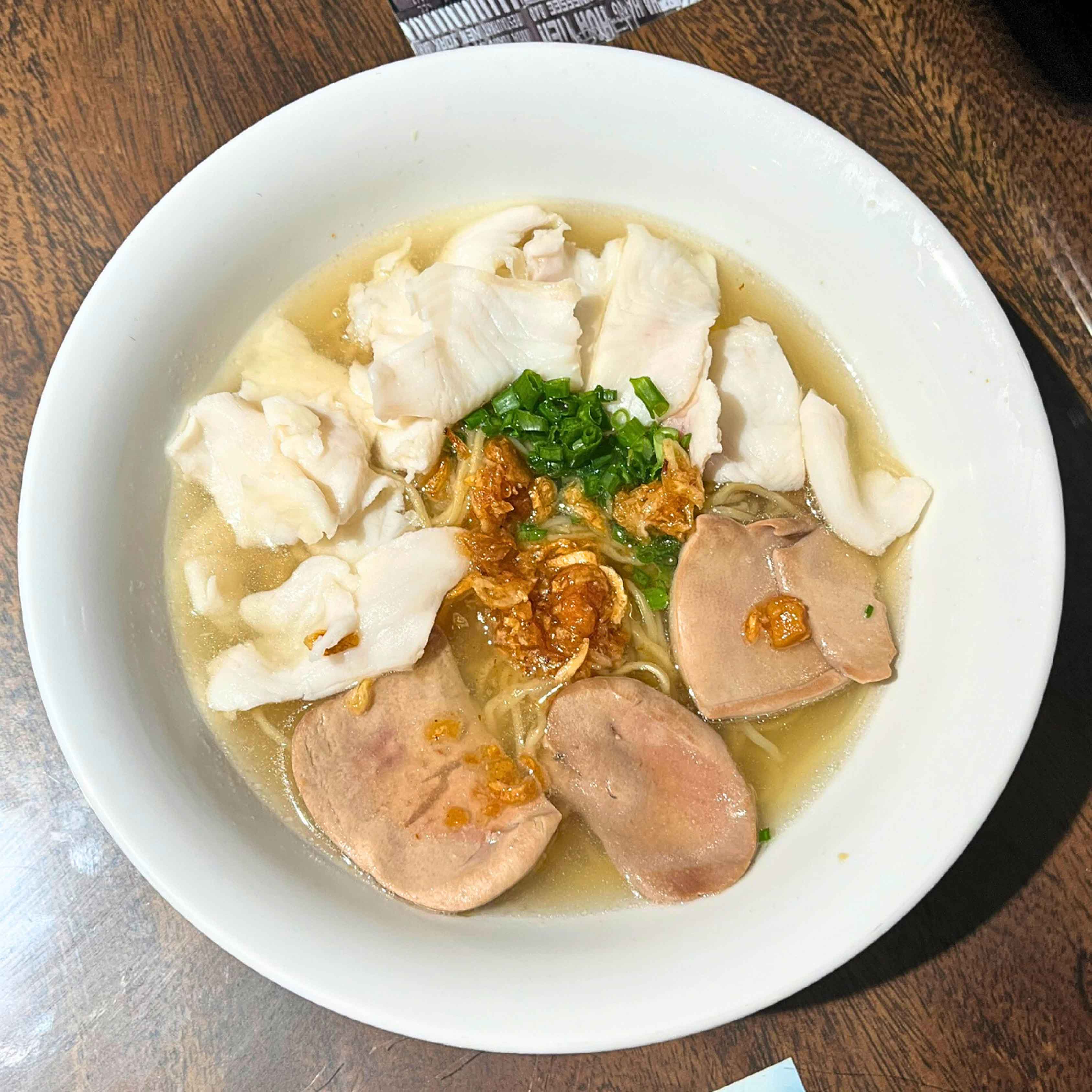 Mì Cá, Cật