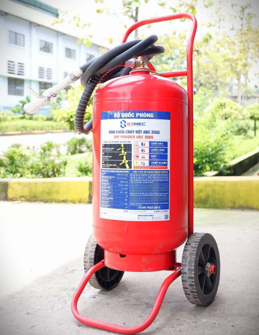 hình ảnh thực tế bình pccc 35kg (t35) xe đẩy của công ty 83mec