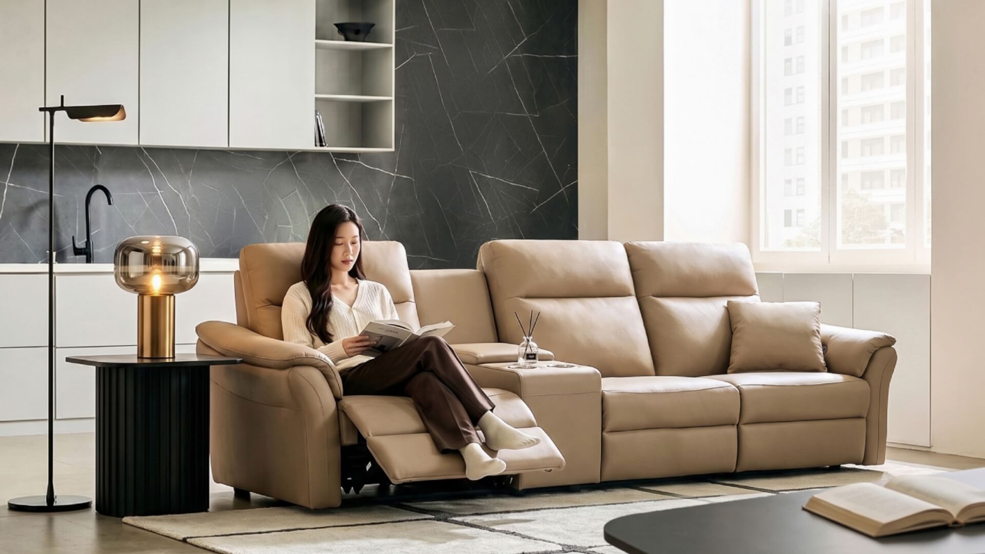 Dùng 5 phút kiểm tra khi xem sofa Hàn Quốc tại TPHCM