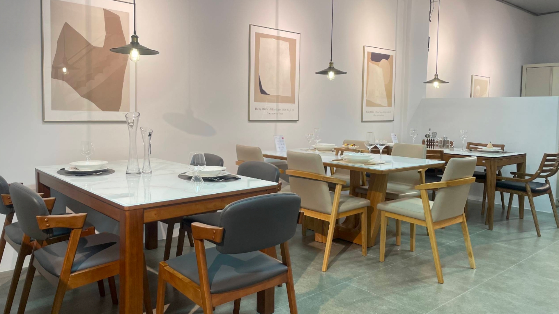 Không gian trưng bày tại showroom Sala Jang In
