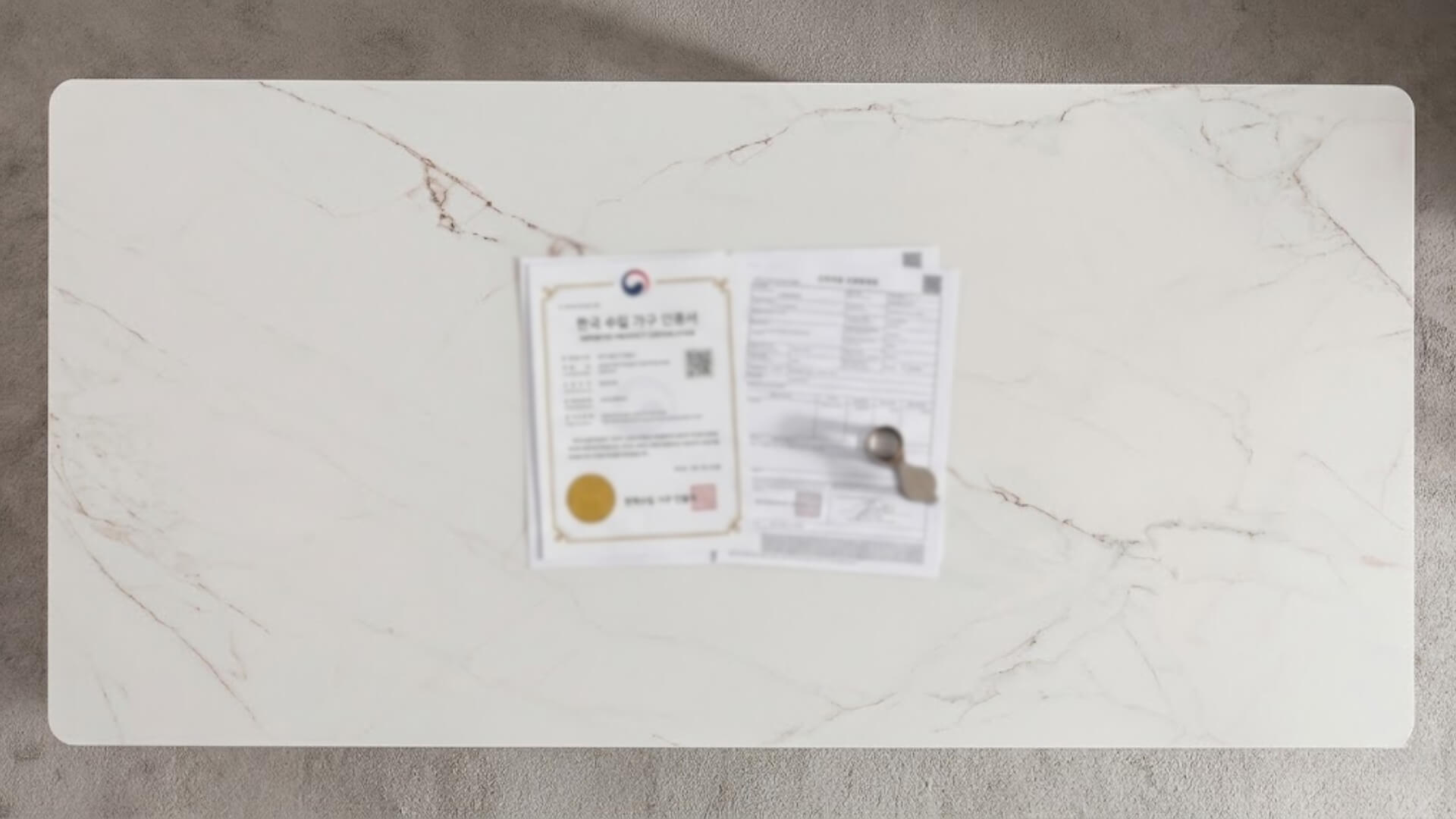 Kiểm tra giấy tờ của bàn ăn nhập khẩu Hàn Quốc