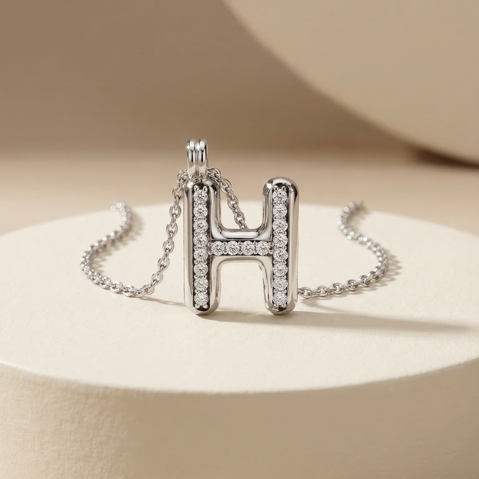 Mặt dây chuyền GF 14K chữ H full đá tấm moissanite BN JEWELRY