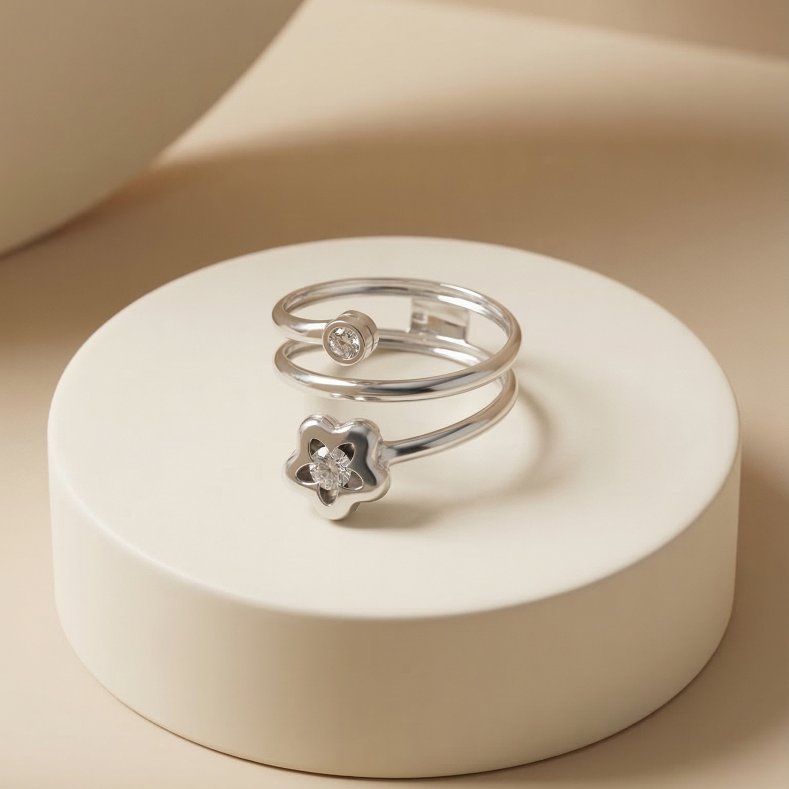 Nhẫn GF 14K thiết kế xoắn vòng trinity Bloomy đính đá BN JEWELRY