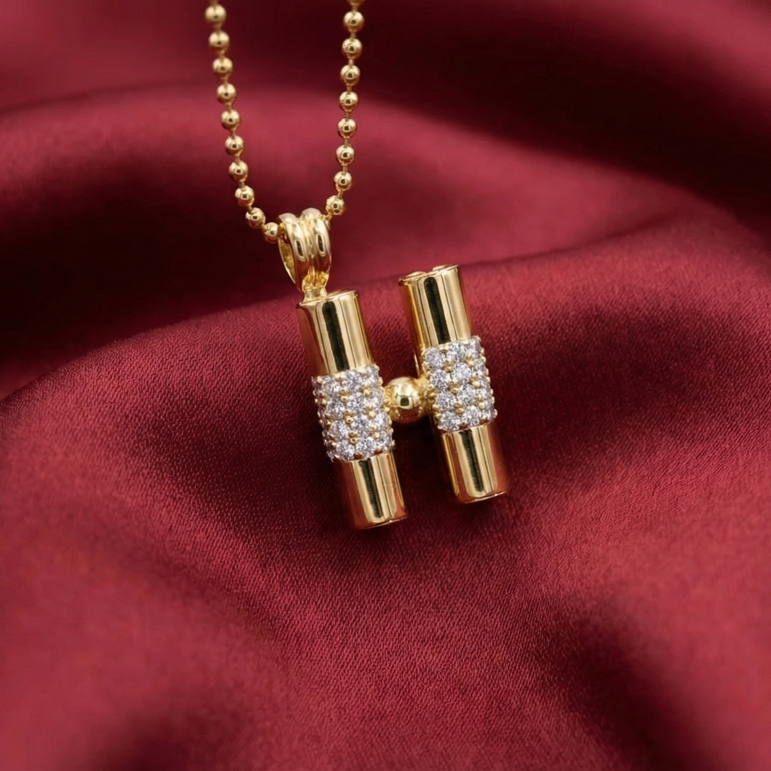 Mặt dây chuyền chữ H đá tấm moissanite BN JEWELRY