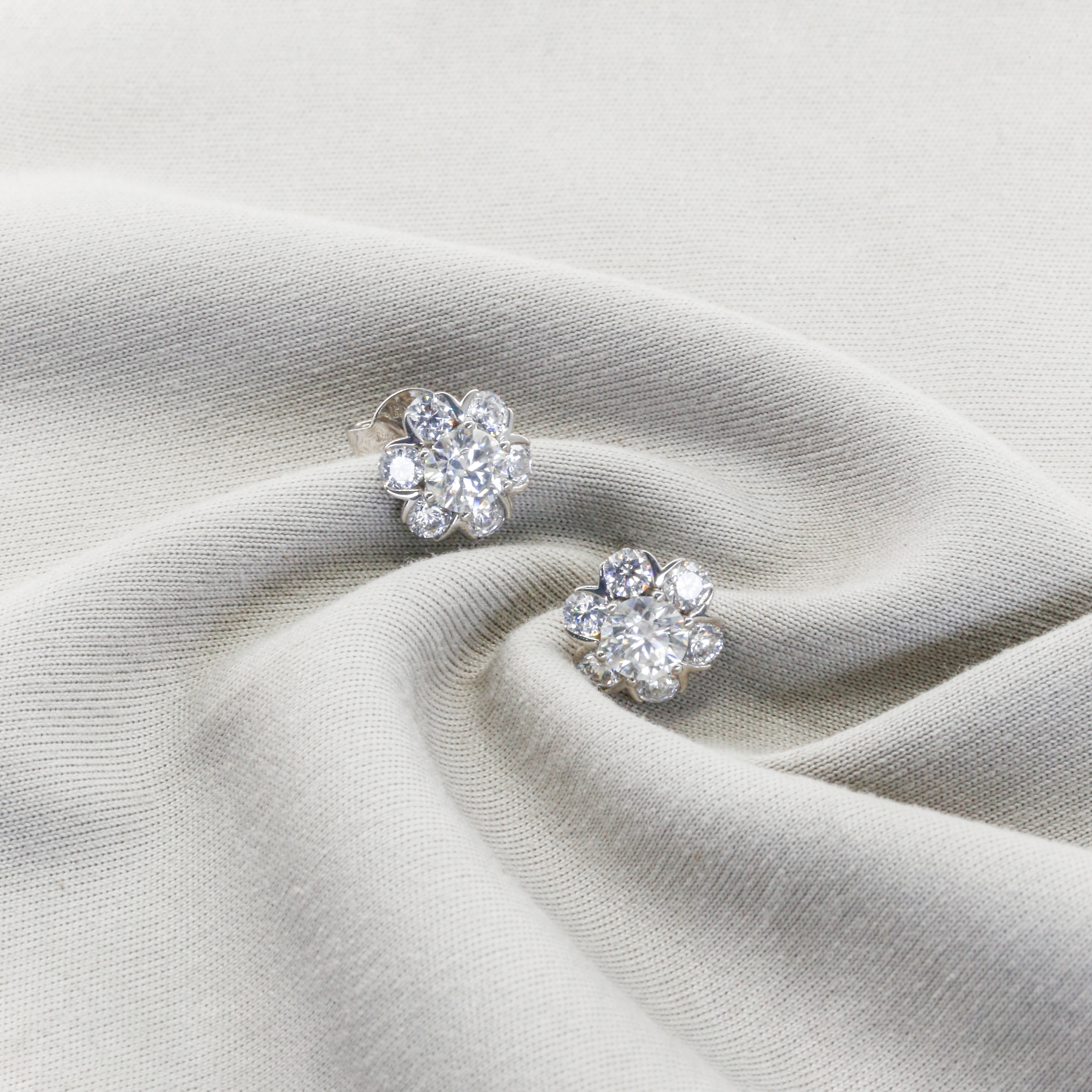 Bông tai Bạch kim Platinum 10% thiết kế Halo Studs đính đá BN JEWELRY - BDY2049_PT