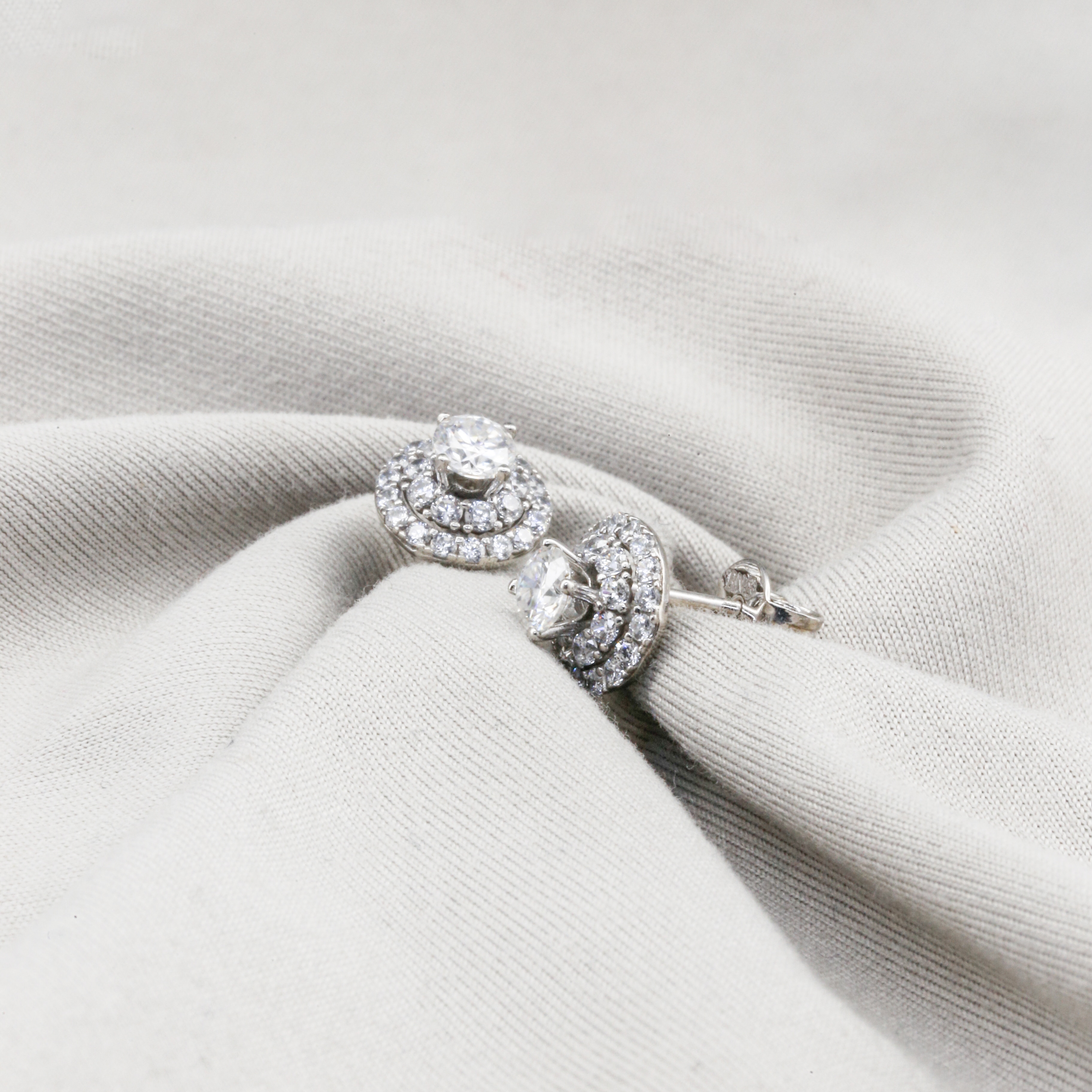 Bông tai Bạch kim Platinum 10% thiết kế halo đính đá moissanite BN JEWELRY | đá 4.0 ly - BDY2257_PT